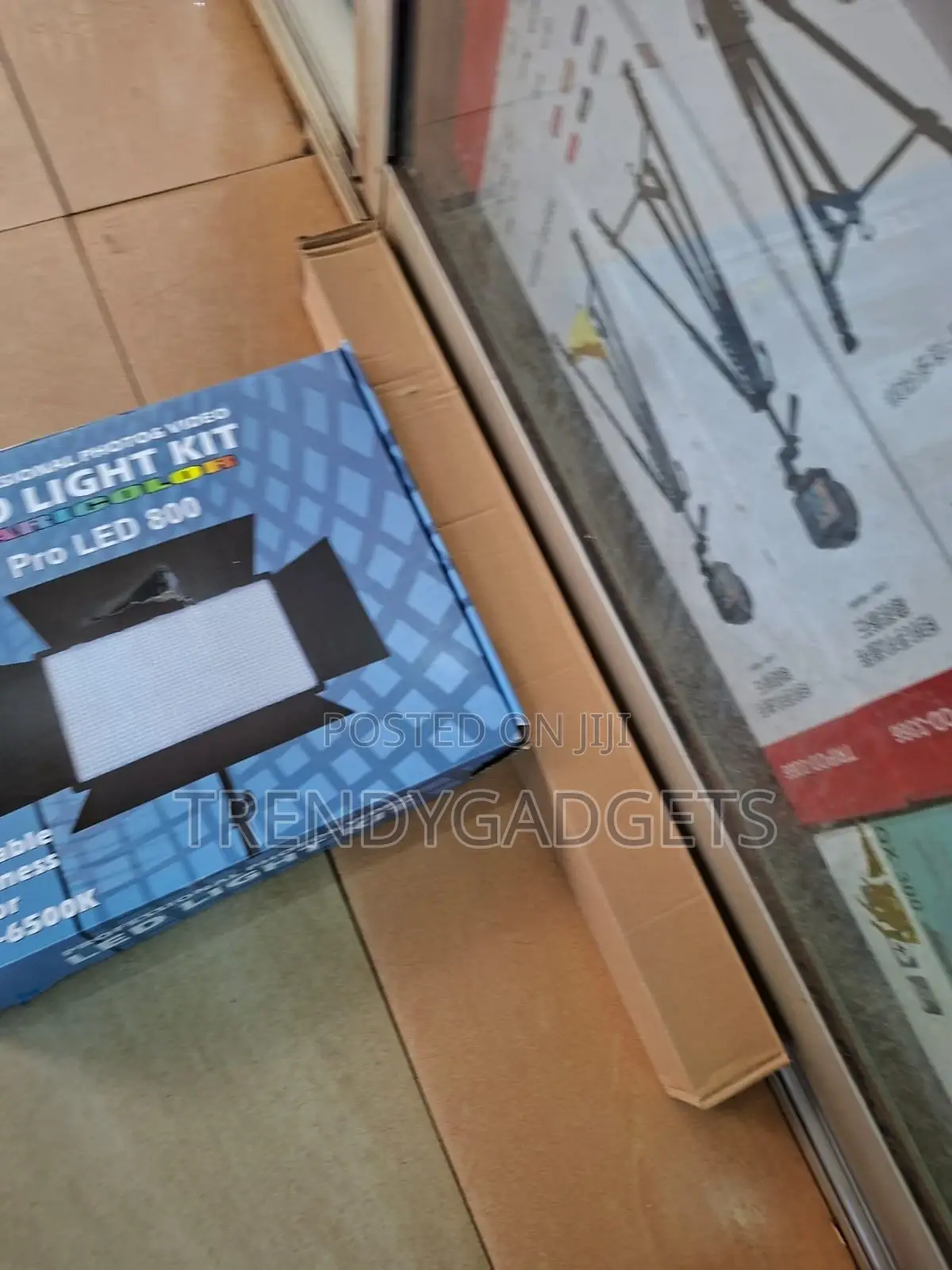 Varicolor Pro Led 800 Bi-Color Video Light Kit