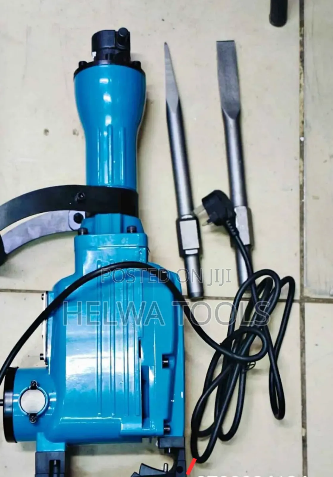 Makita Heavy Duty Demolition Breaker
