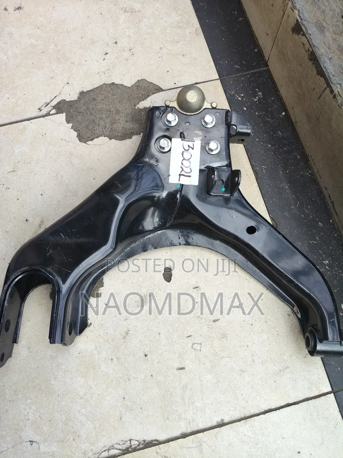 Lower Control Arm Isuzu Dmax Old Model 4wheel