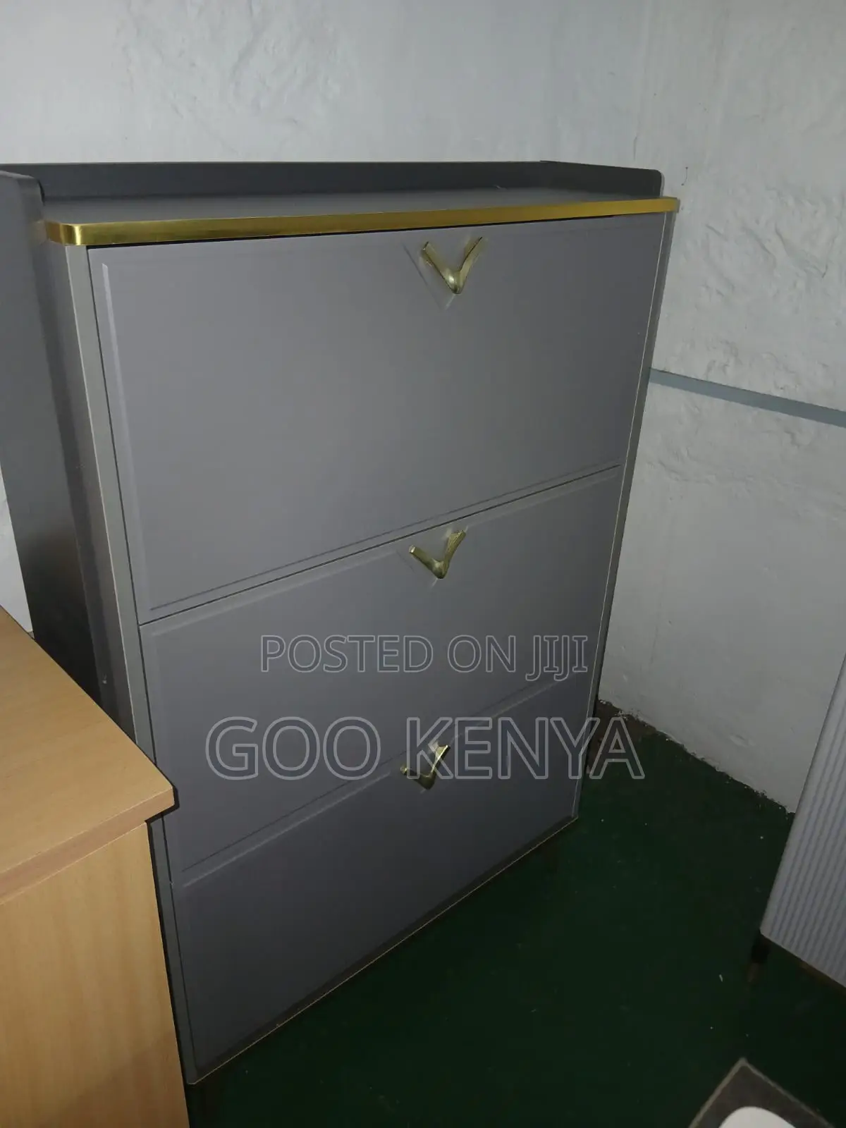Home Shoe Cabinet; Elegant Wooden Flip-off Shoe Storage Cabinet
