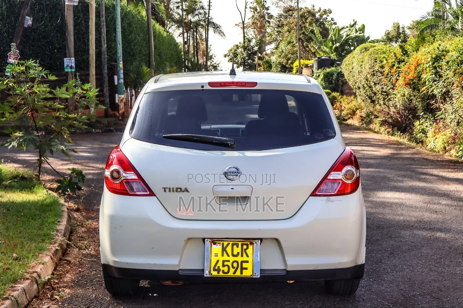 Nissan Tiida 2010 White