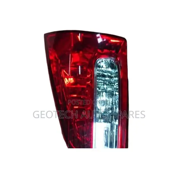 Nissan Wingroad Y12 Taillights