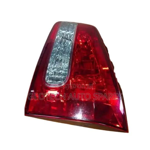 Nissan Wingroad Y12 Taillights