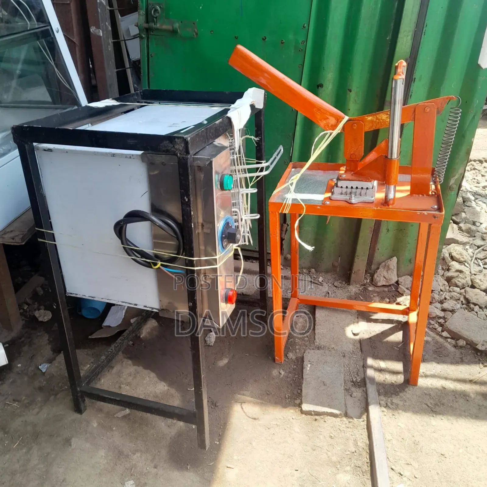 Food Fryier and Potato Cutter
