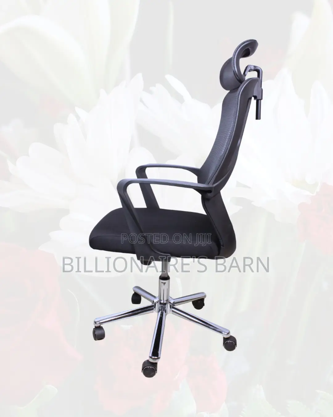 Office Chair With Adjustable Headrest — Smooth Movement, Cool Airflow