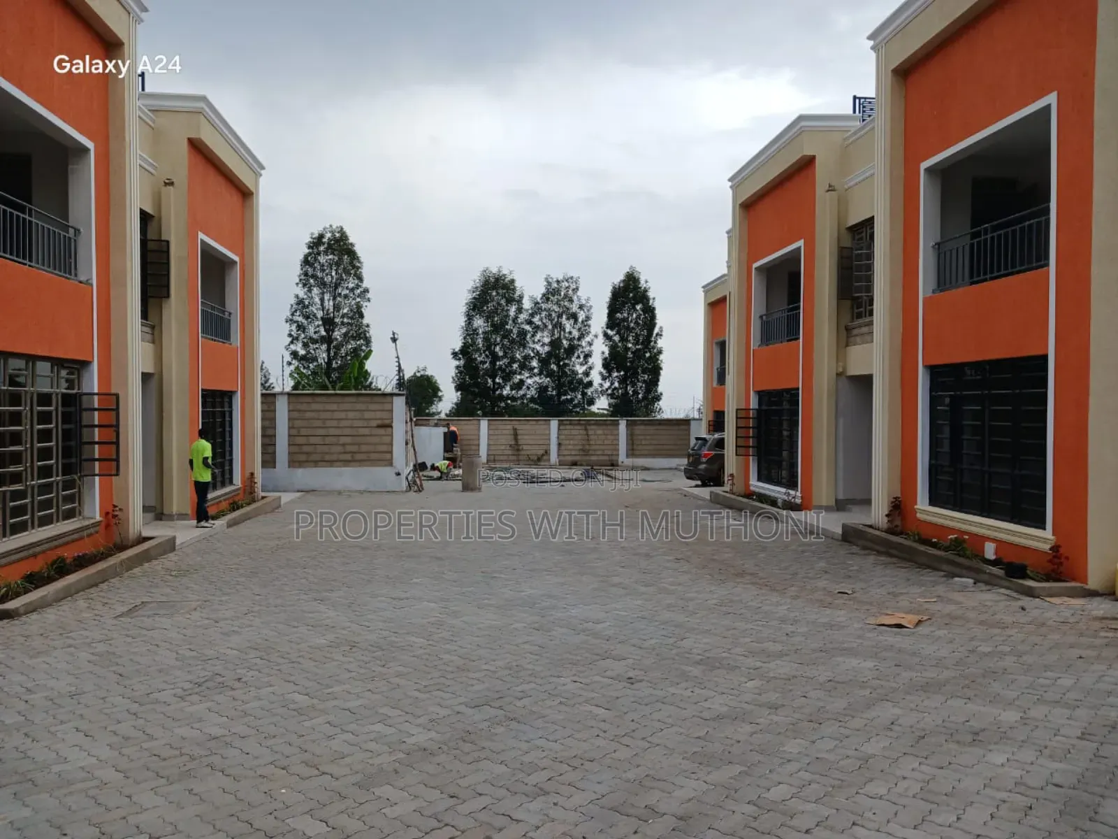 3bdrm Townhouse/Terrace in Matasia for sale