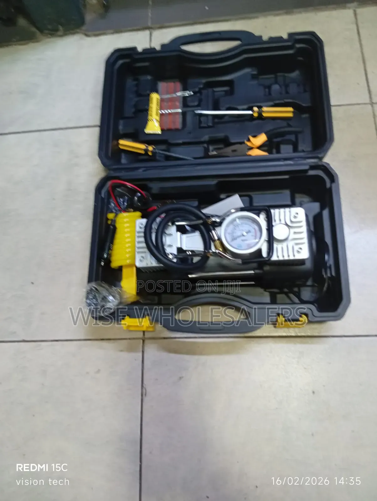 Portable Double Cylinder Car Air Compressor and Tire Repair Kit. √