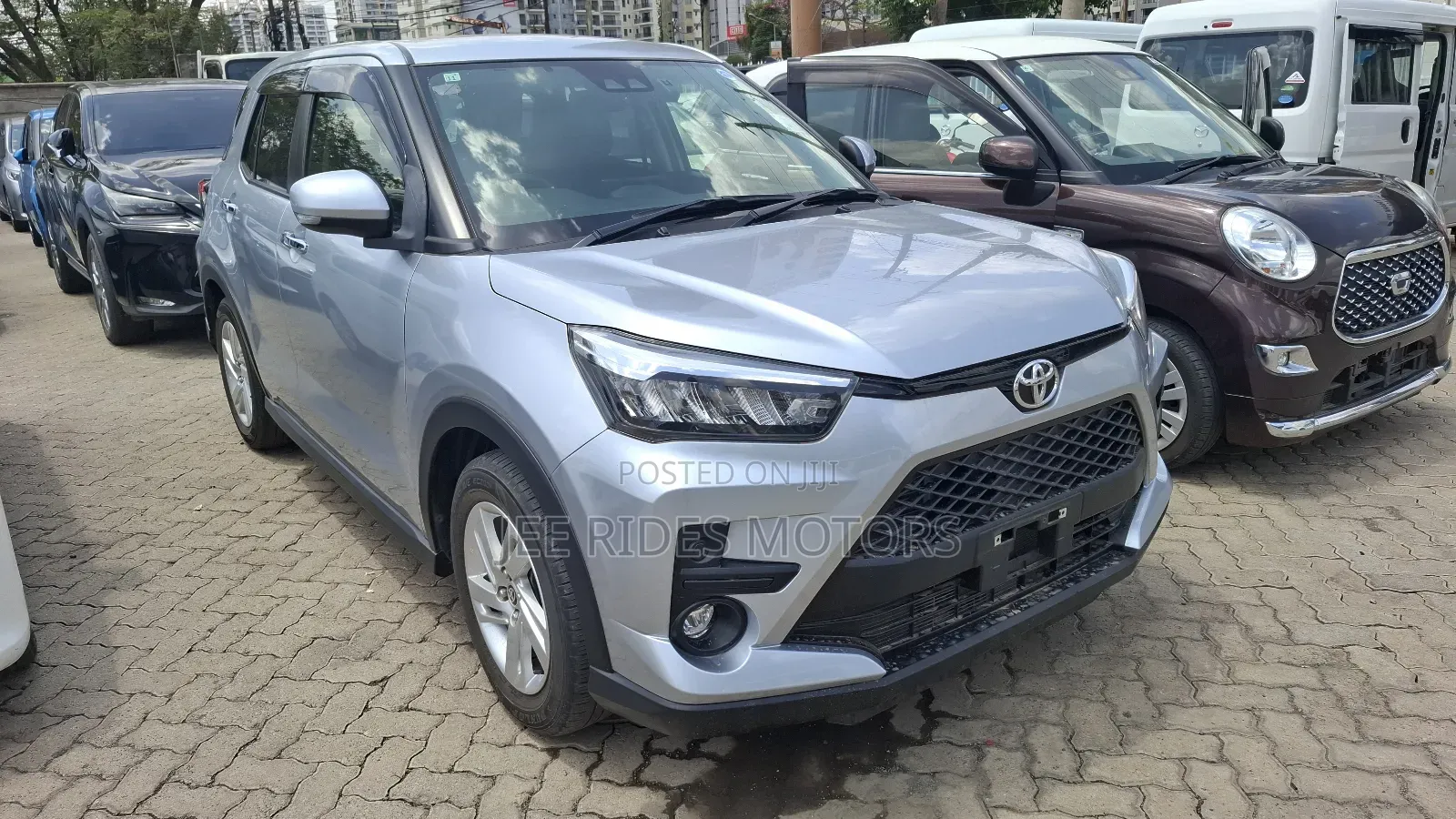 Toyota Raize 1.0 FWD 2019 Silver