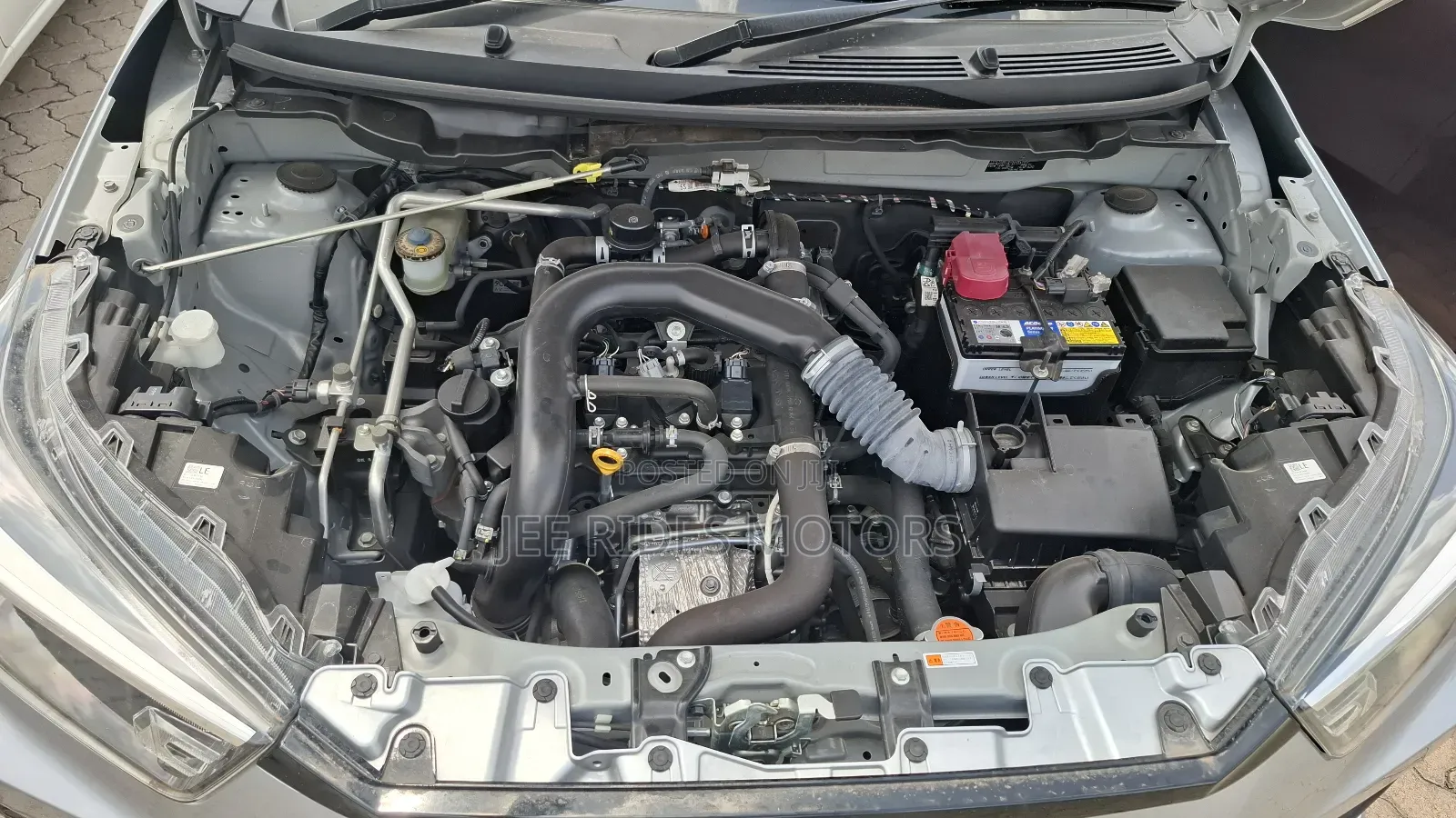 Toyota Raize 1.0 FWD 2019 Silver