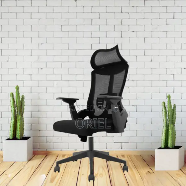 Modern Office Chair : High-Back Office Fabric Chair