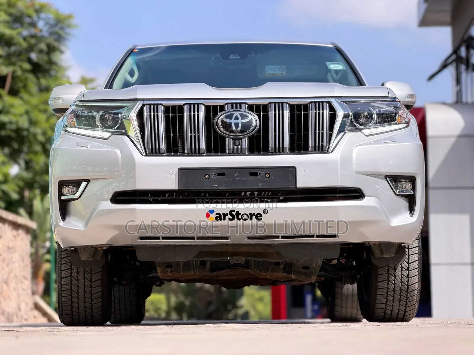 Toyota Land Cruiser Prado 2.8 2022 Silver