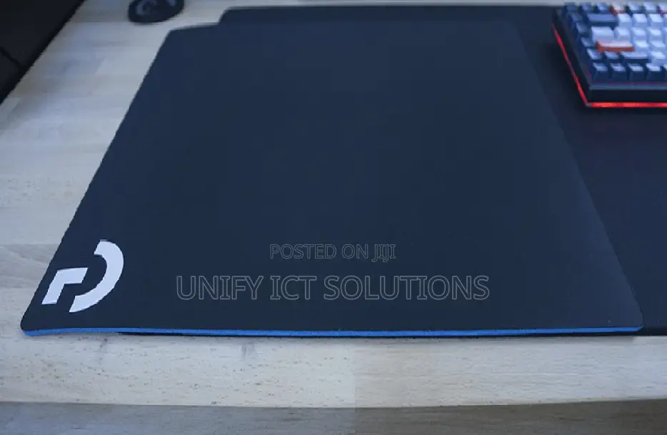 Logitech G640 Mouse Pad