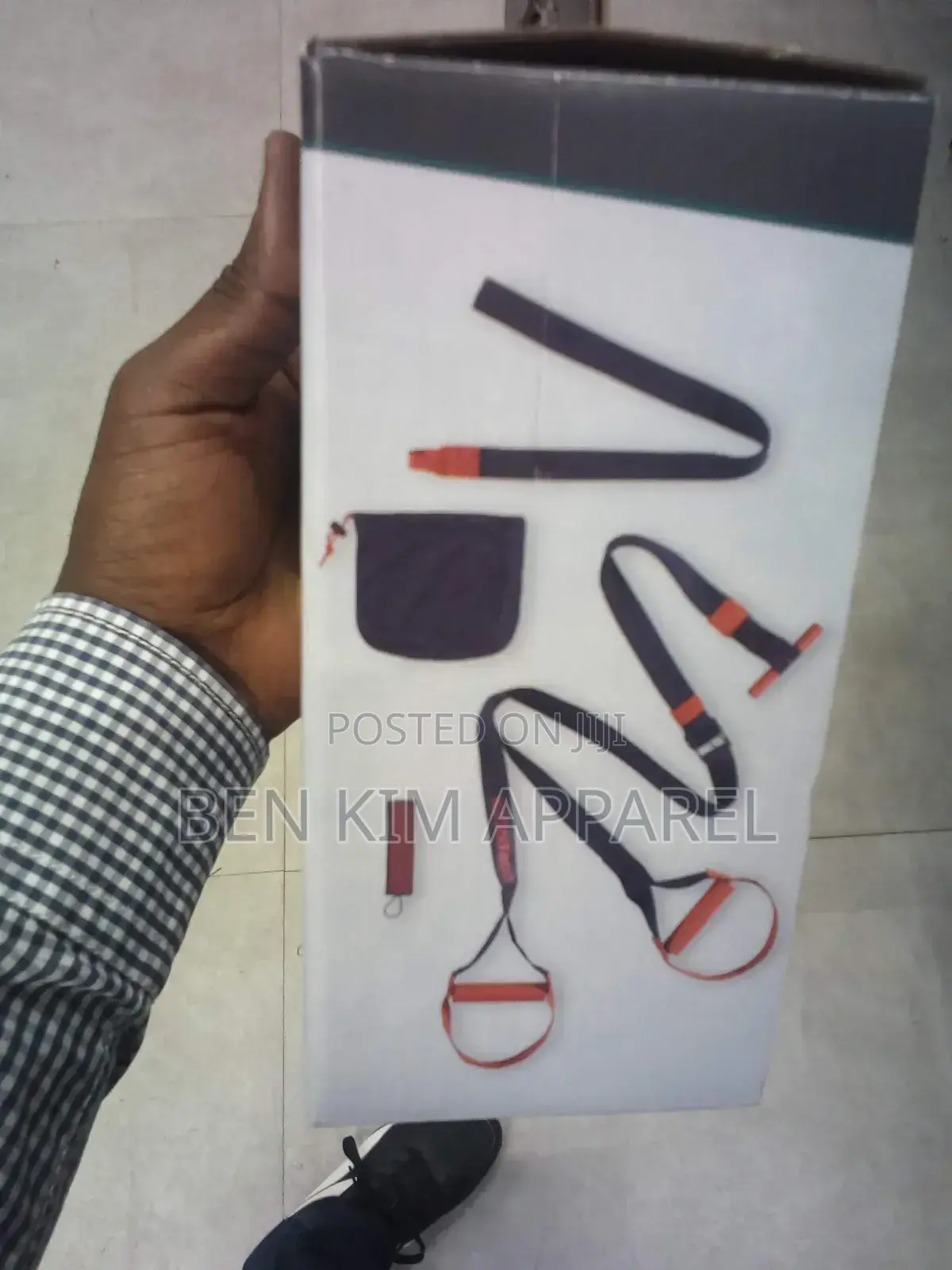 Suspended Straps Training Kit With Bag 1kg, 60 to 170cms Adjustable.