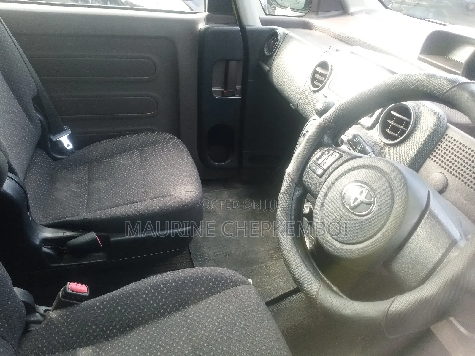 Toyota Spade 1.5 2015 Yellow