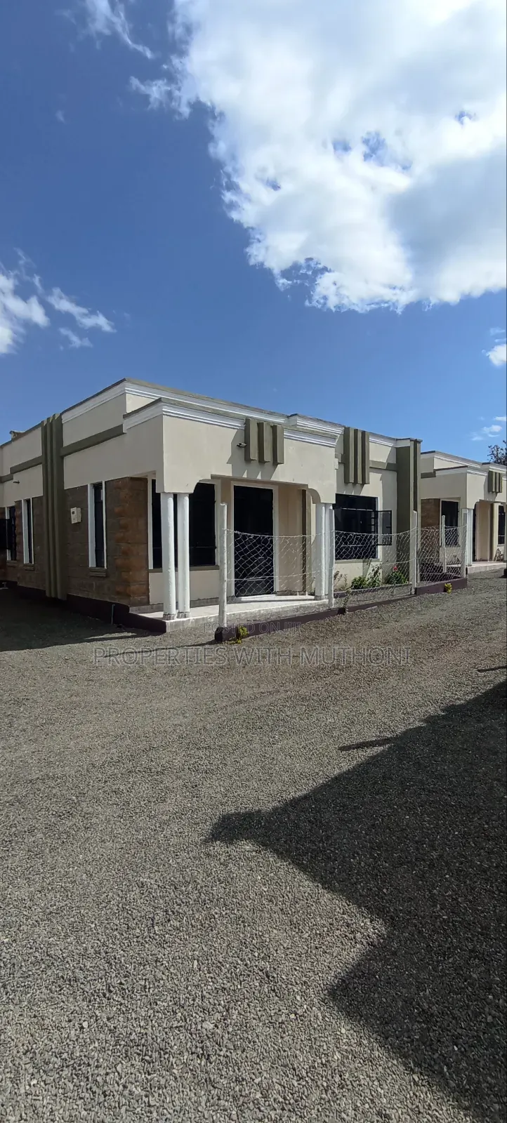 3bdrm Bungalow in Nkoroi for sale