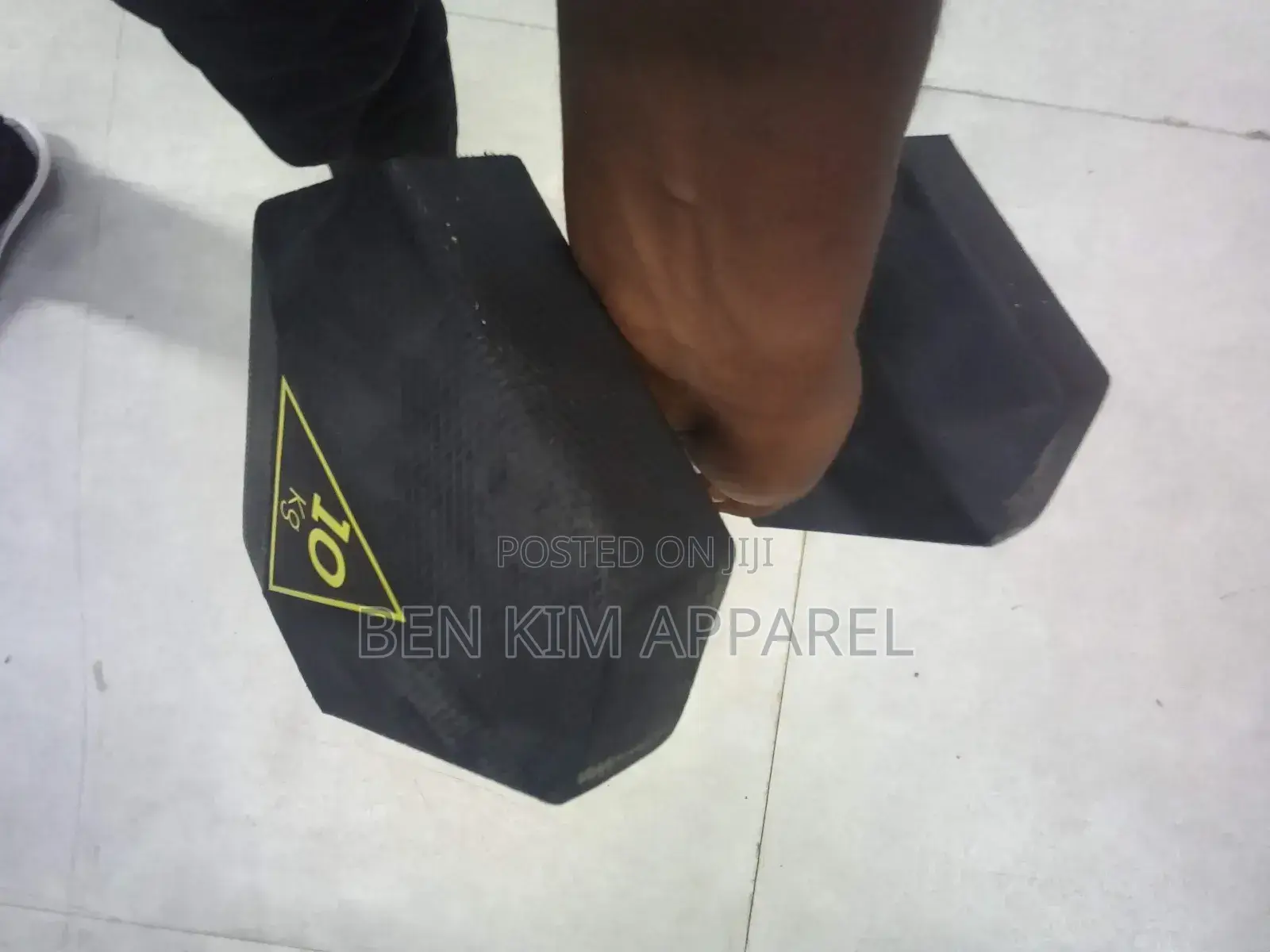 Single Steel, Iron and Rubber 10 KGS Hex Dumbbell