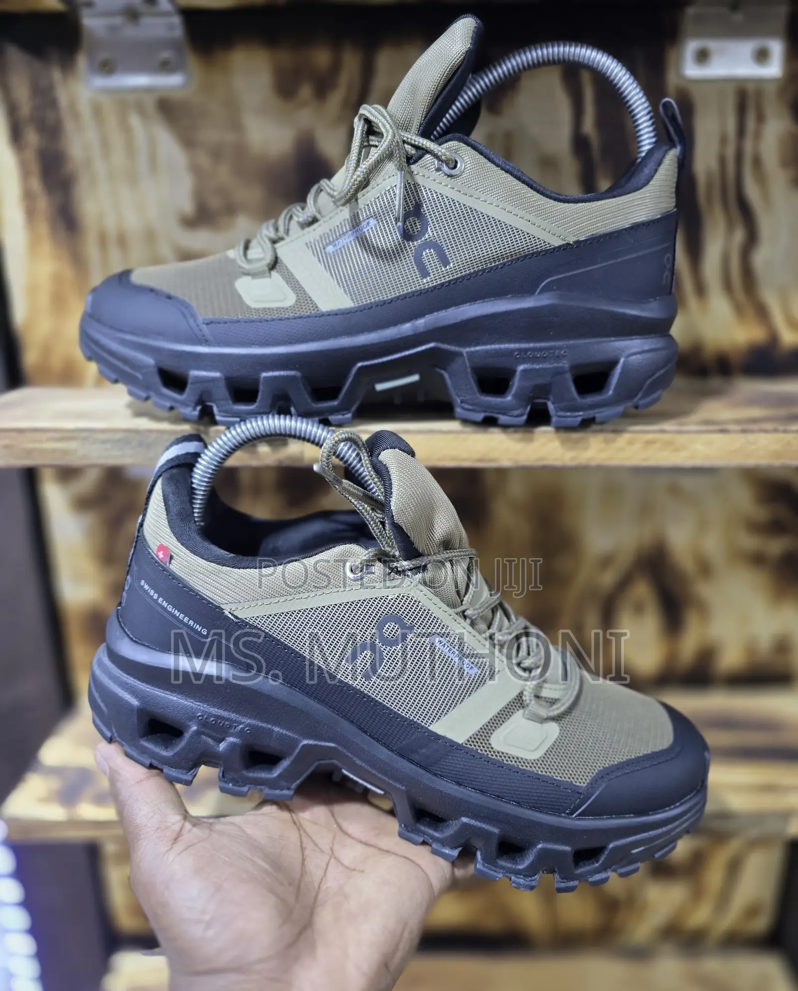 On Cloudrock Low Waterproof Hiking Shoe in the Hunter/Black Colorway
