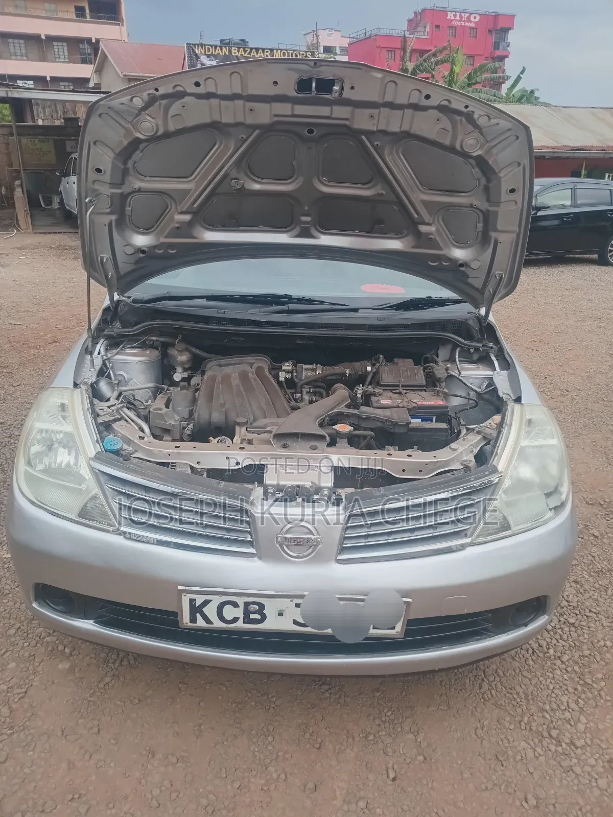 Nissan Tiida 2008 Silver