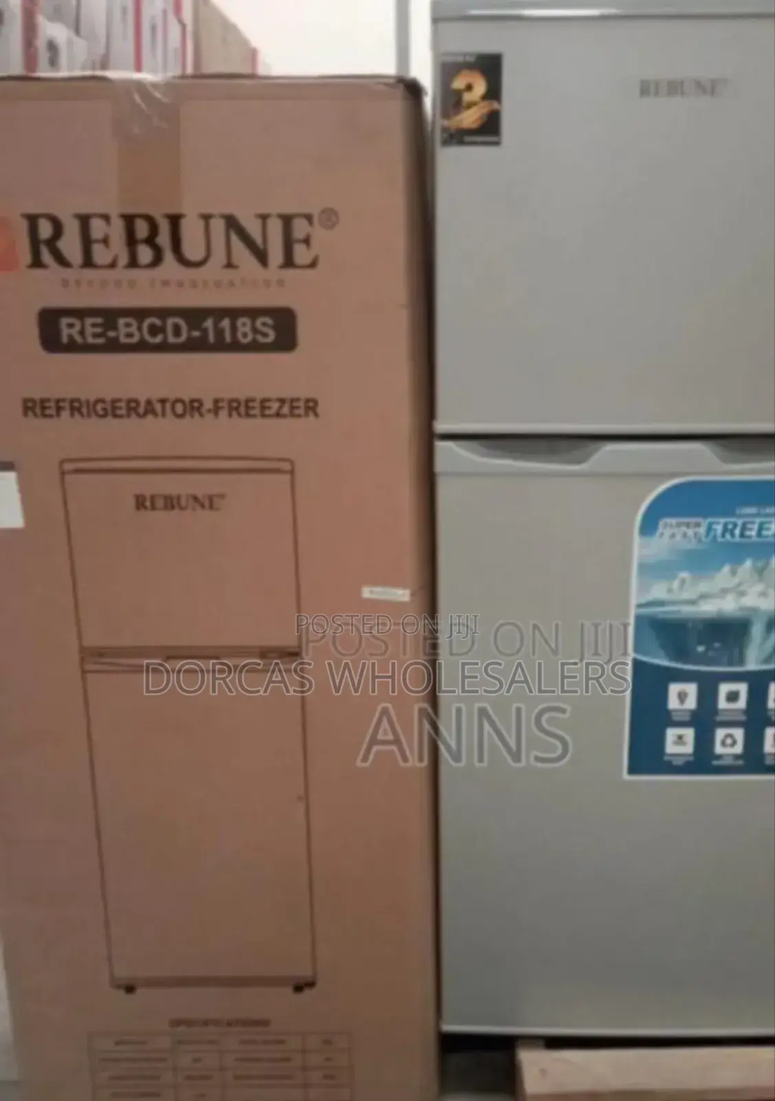 With Top Freezer-Rebune 118l Fridge .Direcf Cool
