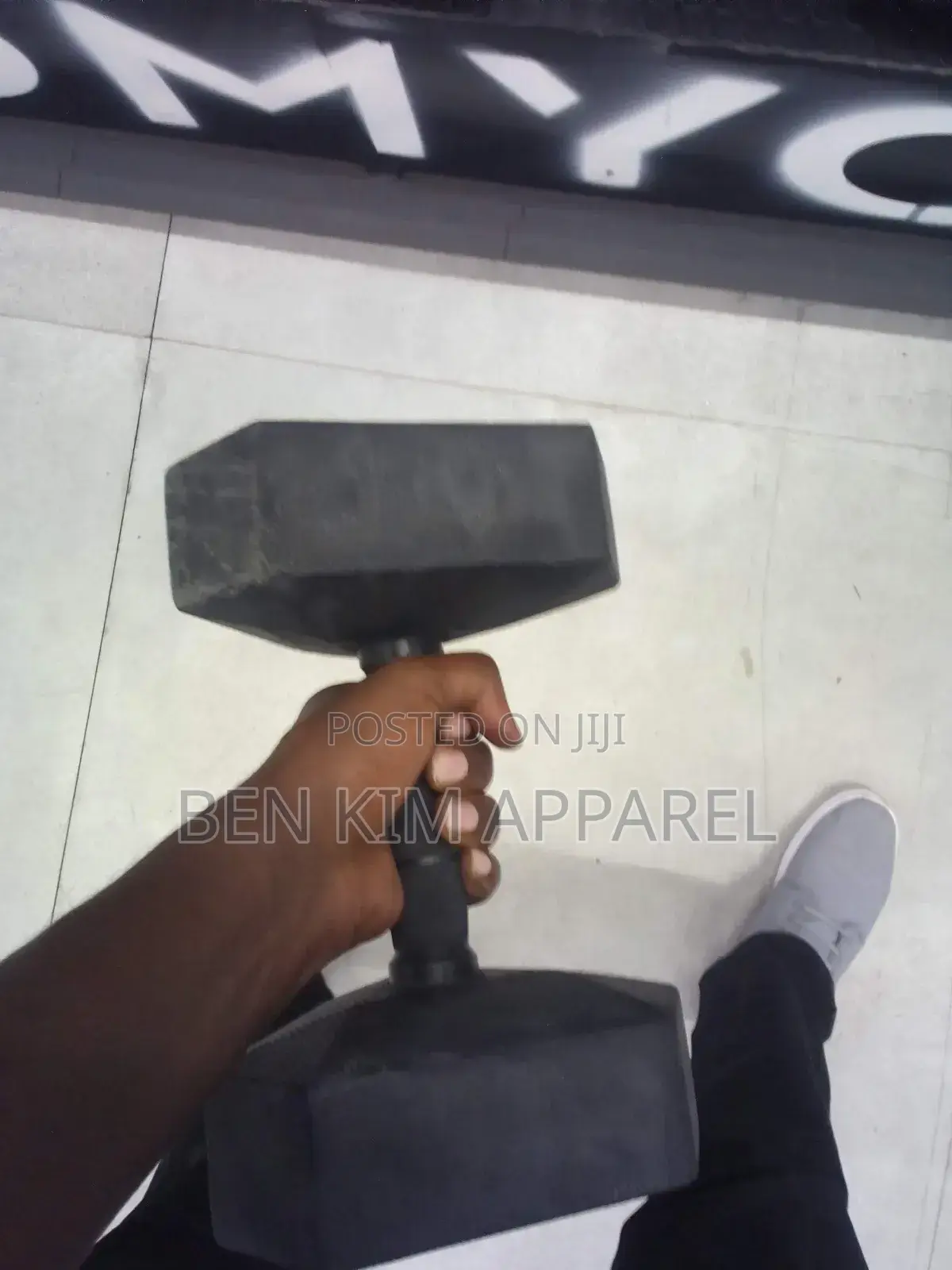 22.5 Single Hex Dumbbell Steel, Iron and Rubber