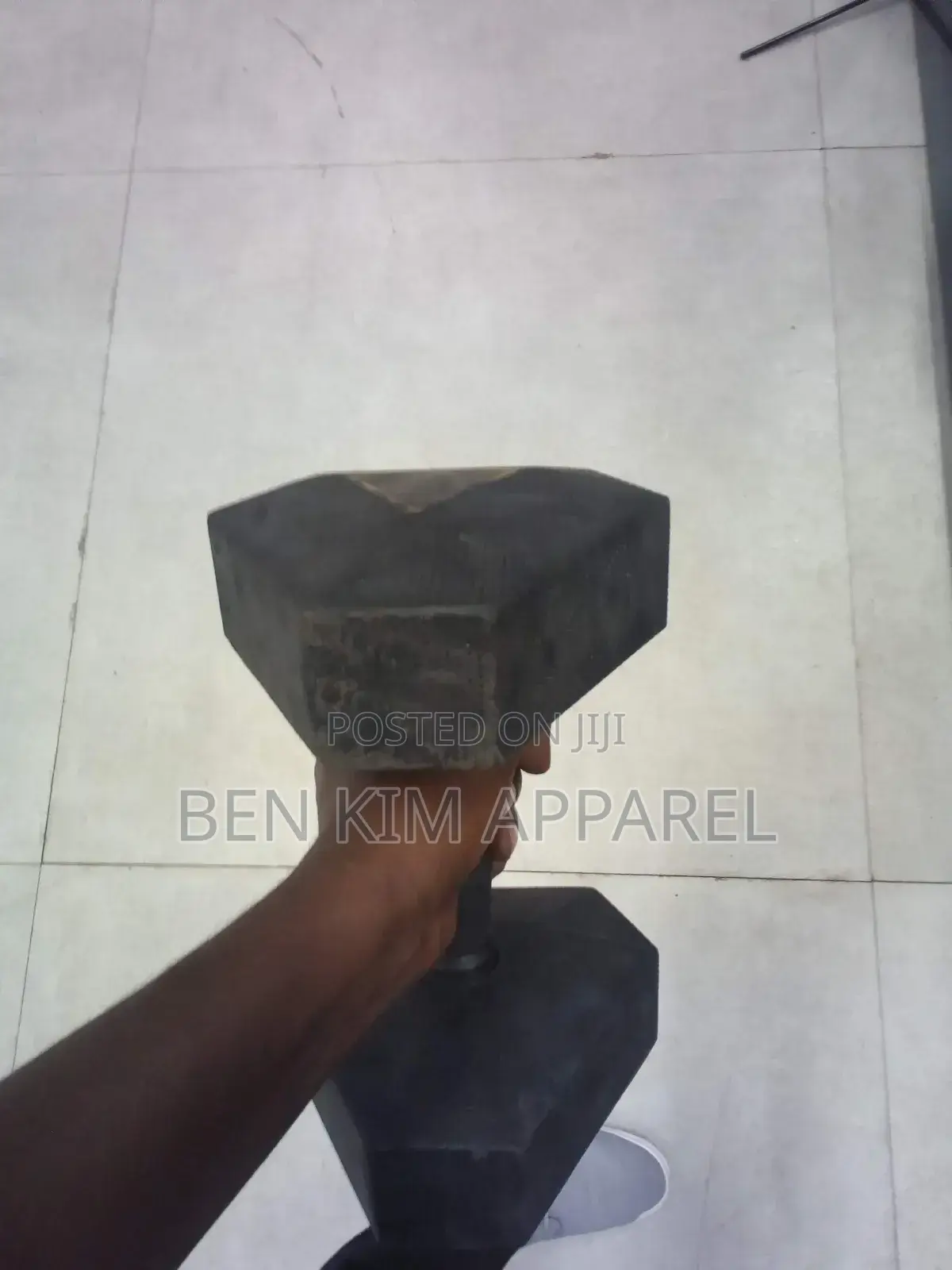 22.5 Single Hex Dumbbell Steel, Iron and Rubber