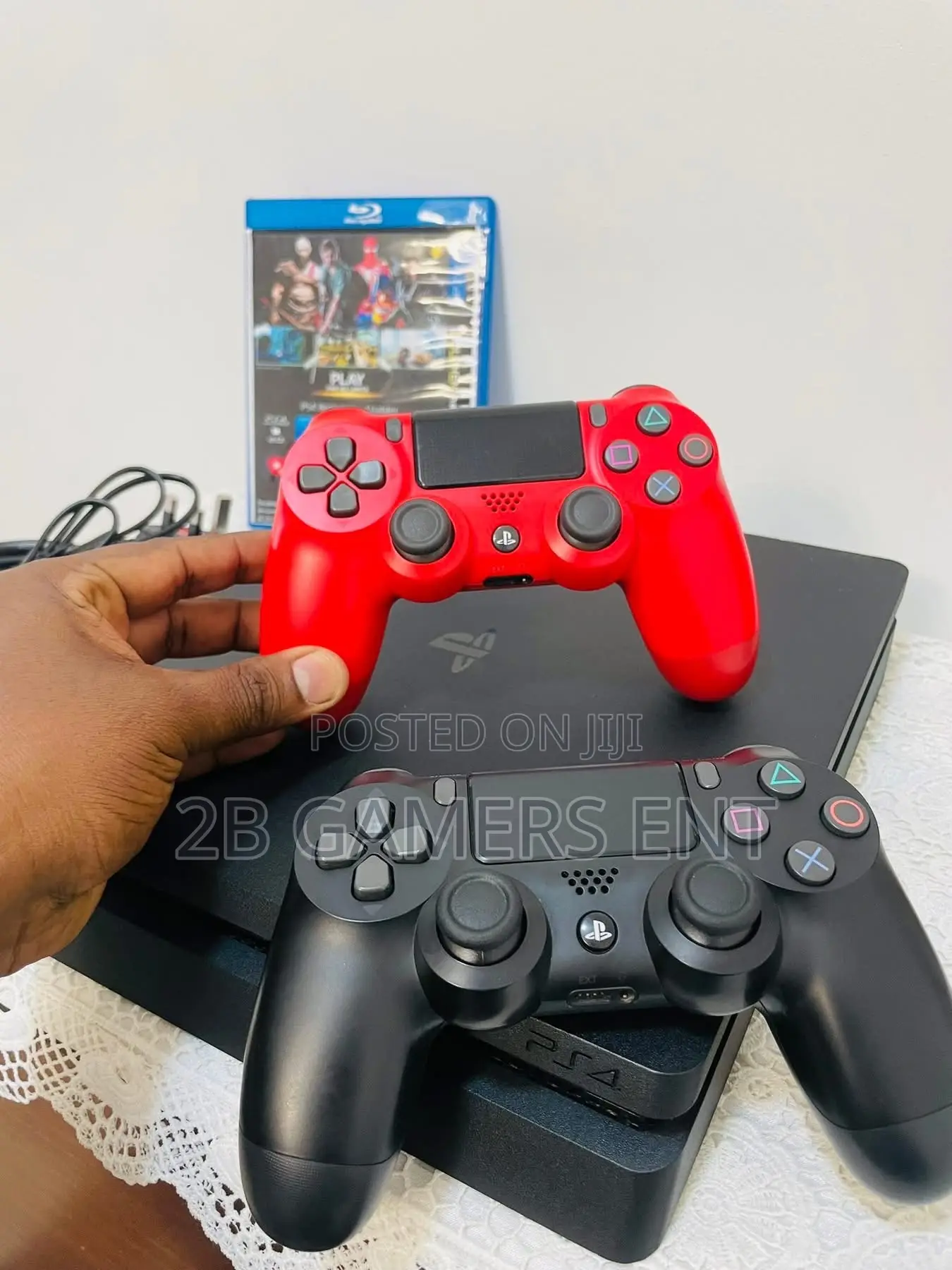 Ps4 Slim, 2 Pads, All Accessories