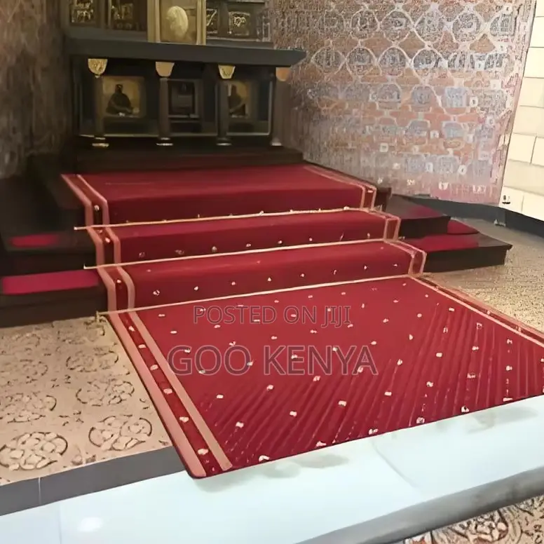Home Red Carpet; Versatile Red Carpet For Hallways And Outdoors