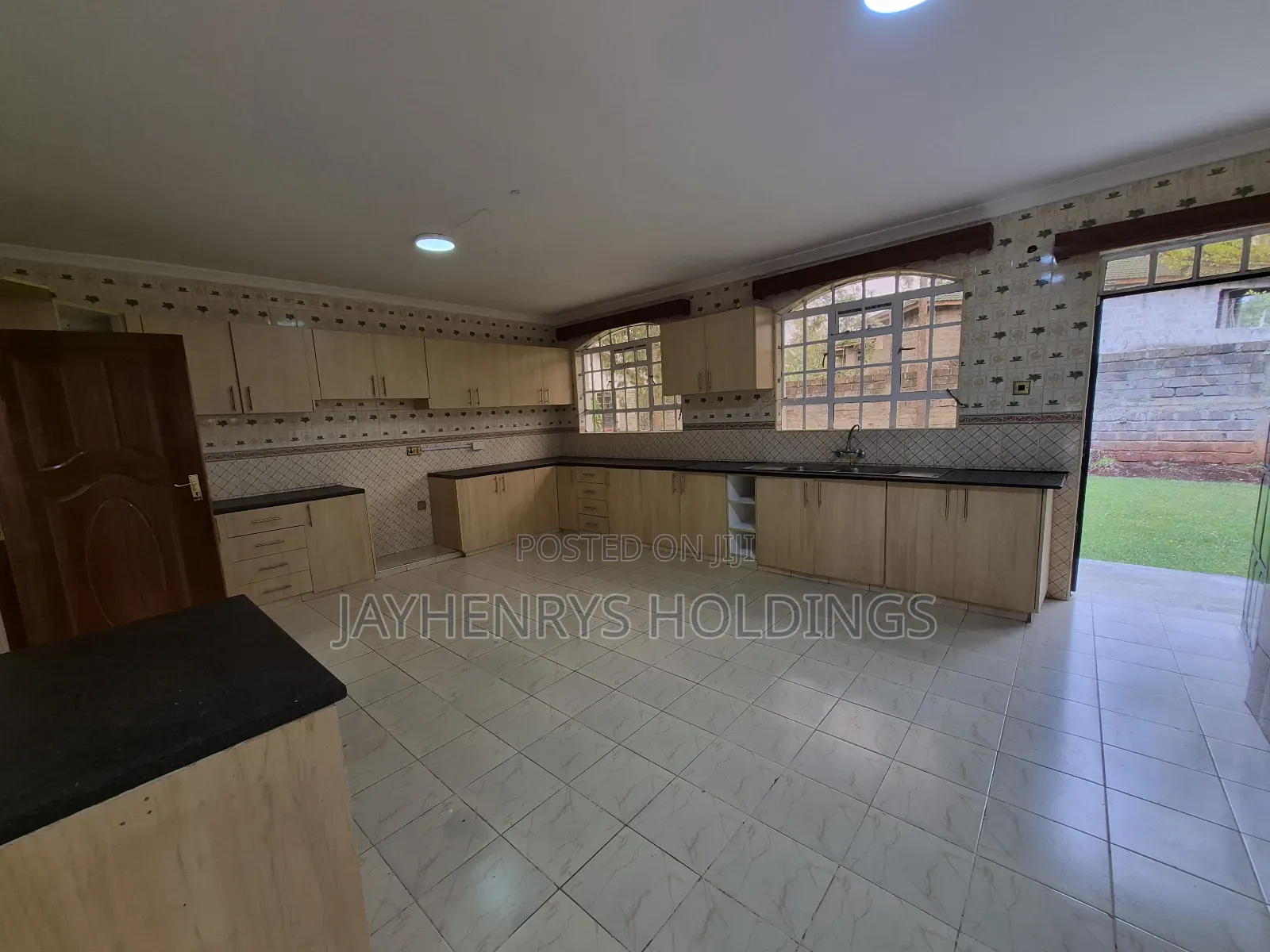 5bdrm House in Runda for rent