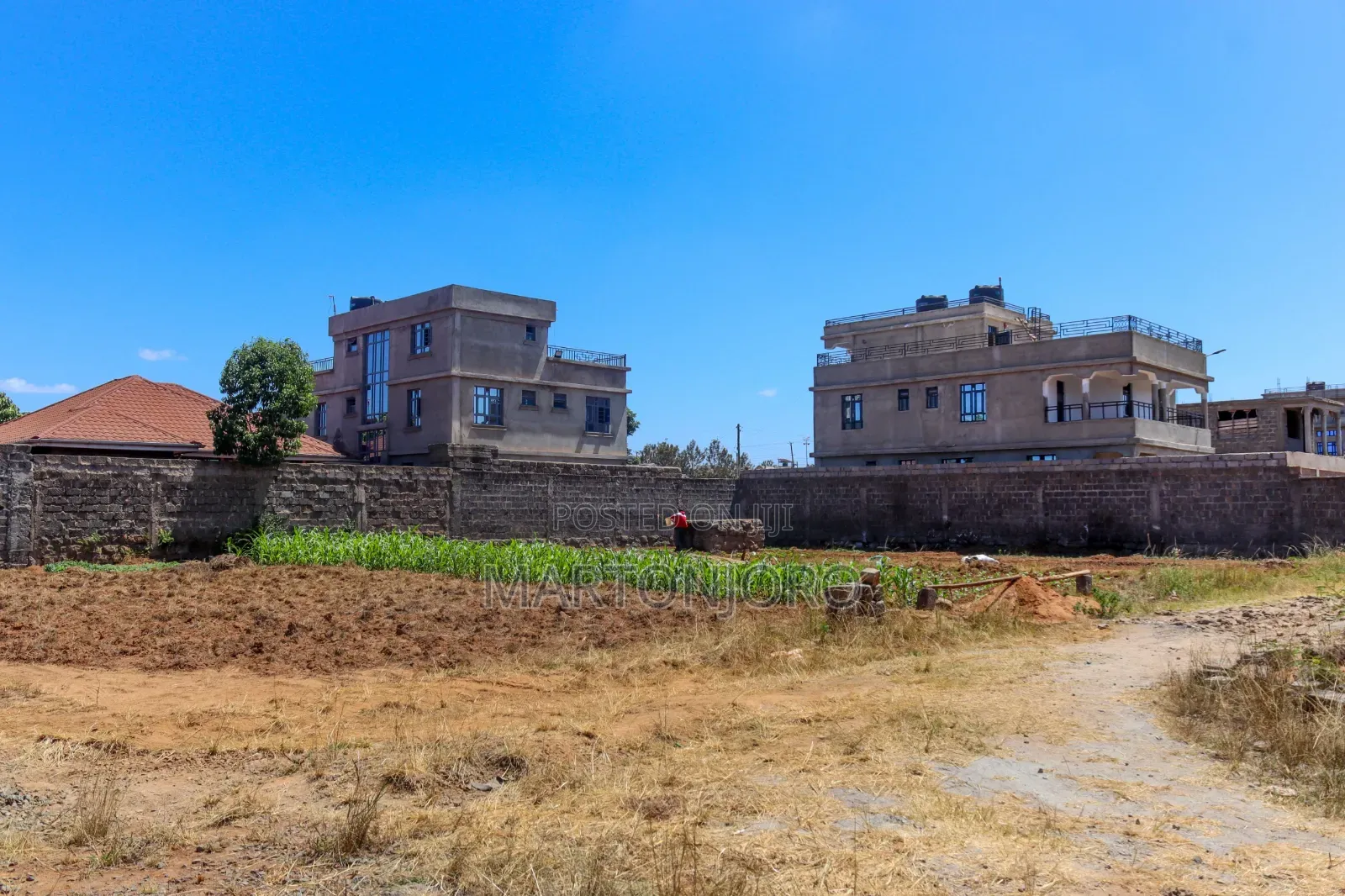 Ngoigwa Tola Estate Gated