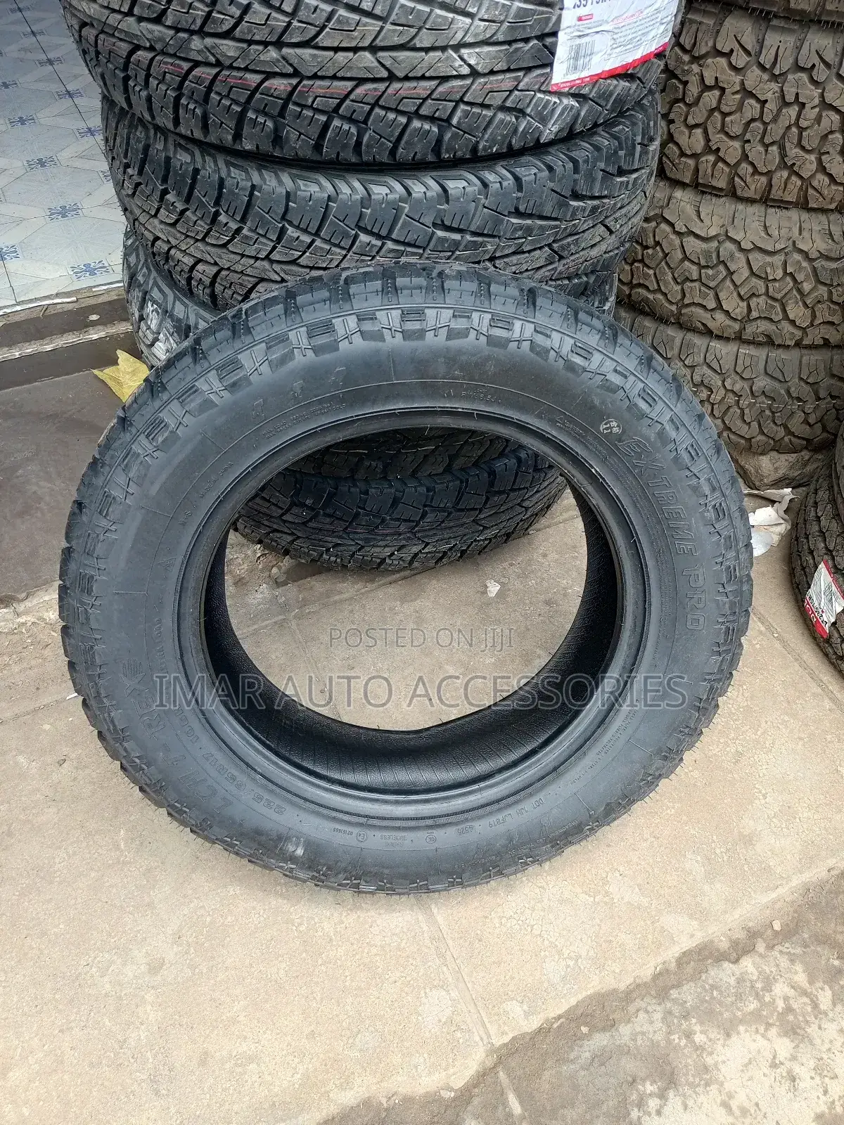 235/65r17 LCH All-Terrain Tyres | Reliable Off-Road Performance.