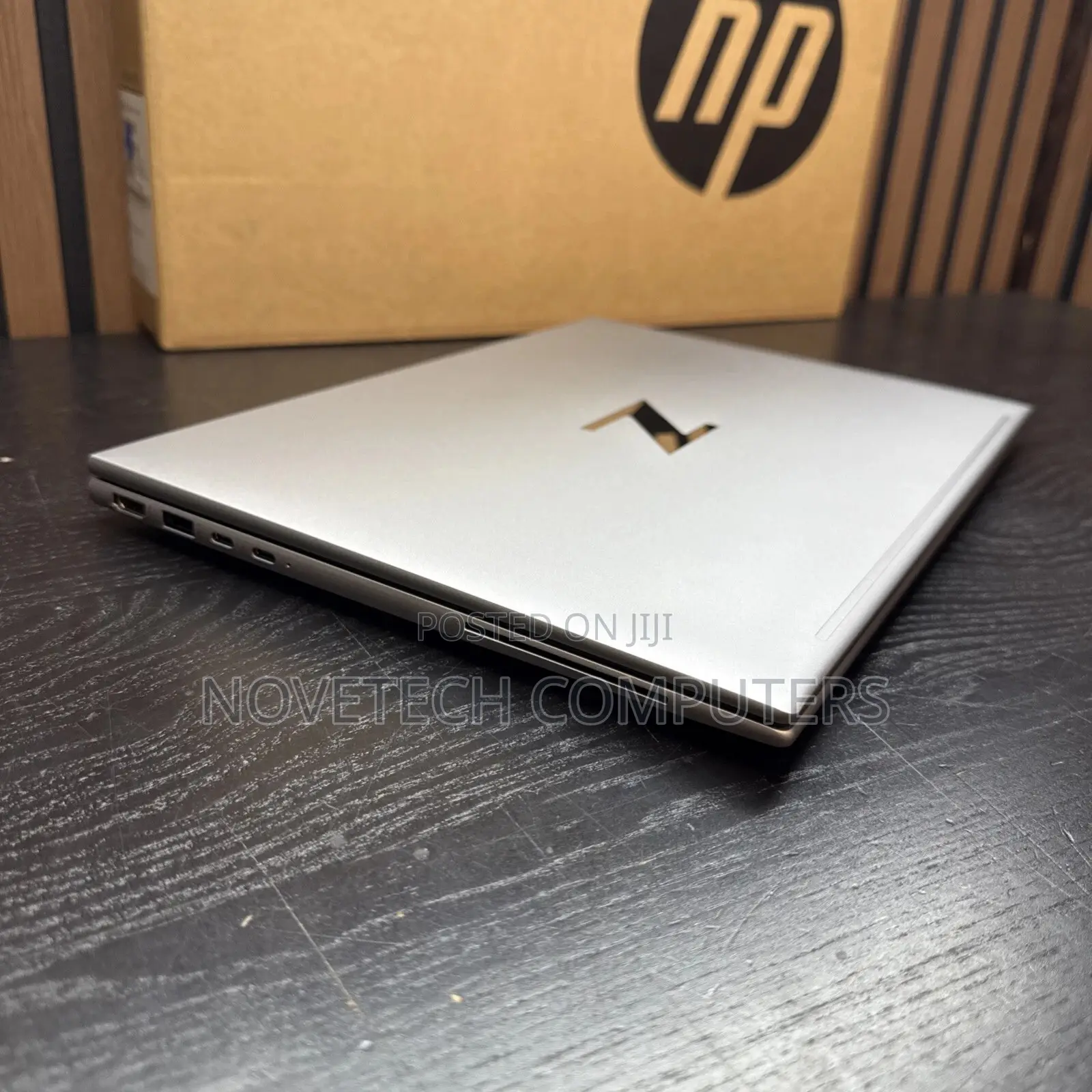 New Laptop HP ZBook Firefly G8 16GB Intel Core i5 SSD 1T