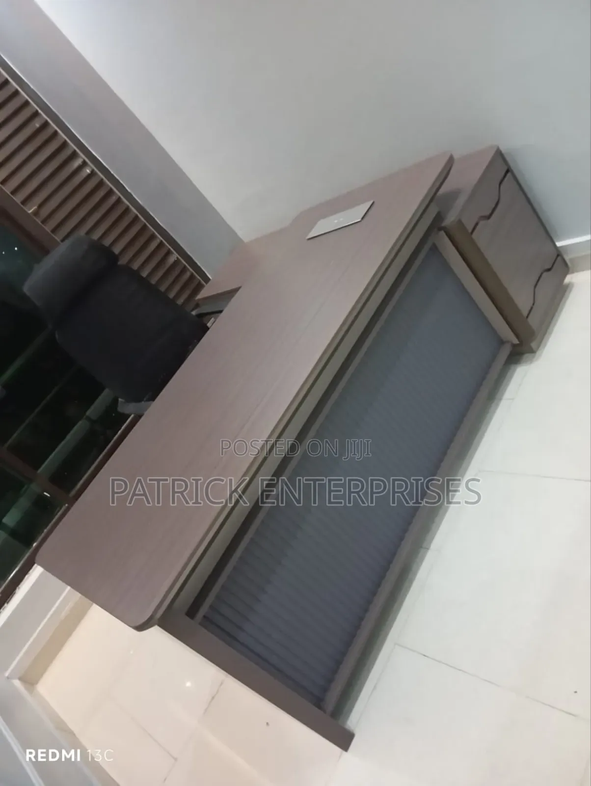 Executive Director/ C. E. O Imported Office Desk 2 Meters