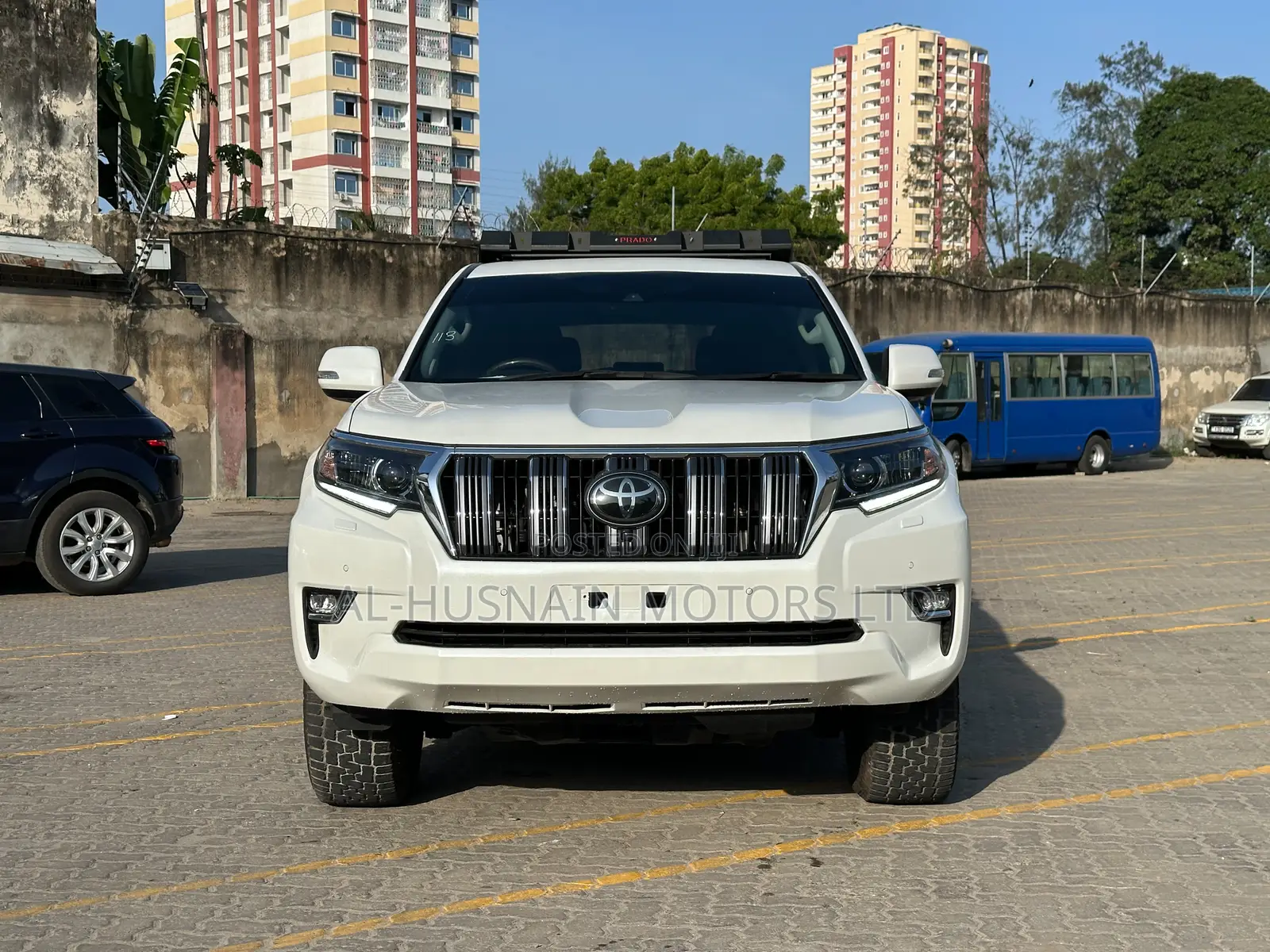Toyota Land Cruiser Prado 2.8 2018 White