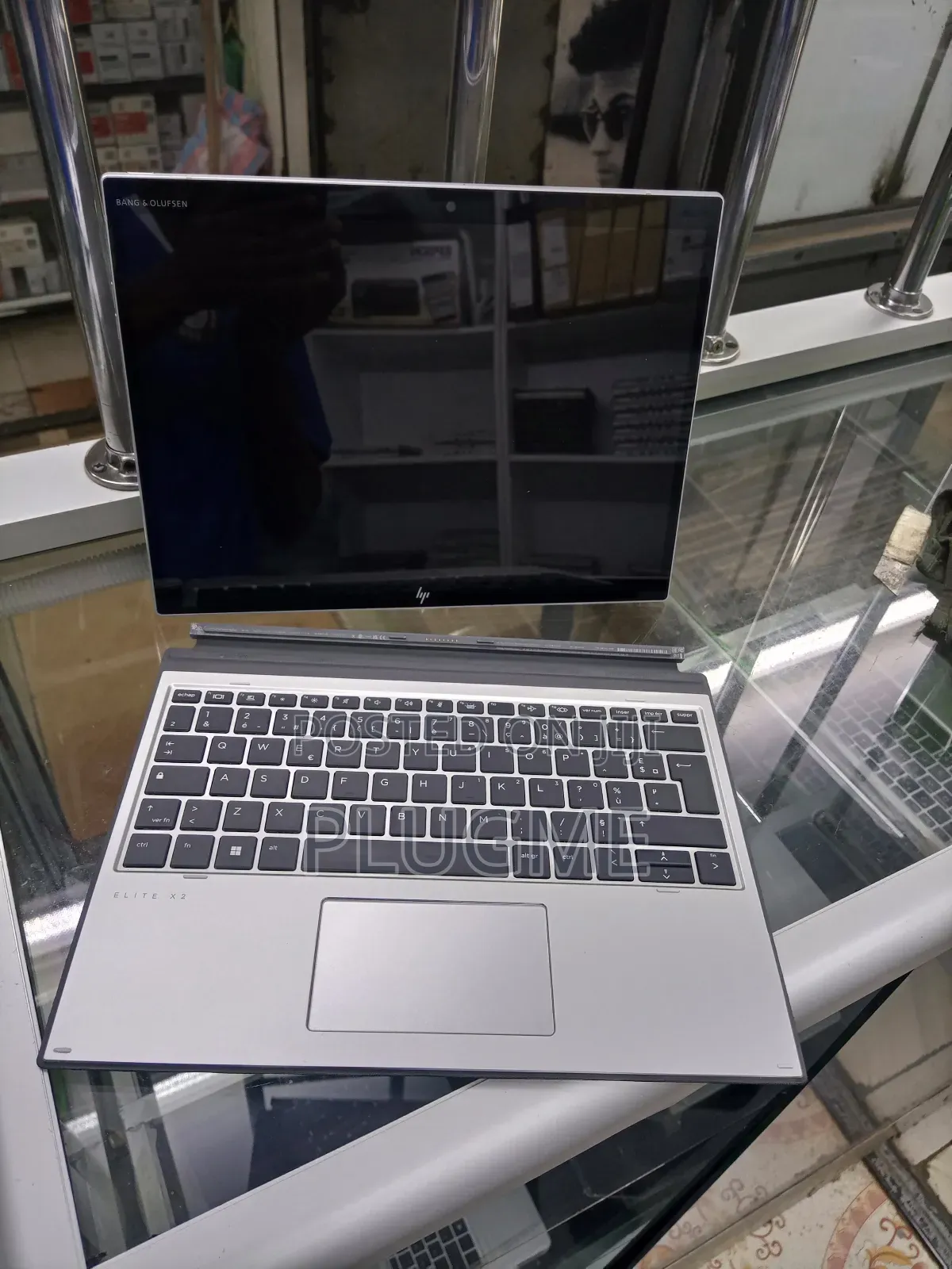 New Laptop HP Elite X2 G8 8GB Intel Core I7 HDD+SSD 256GB