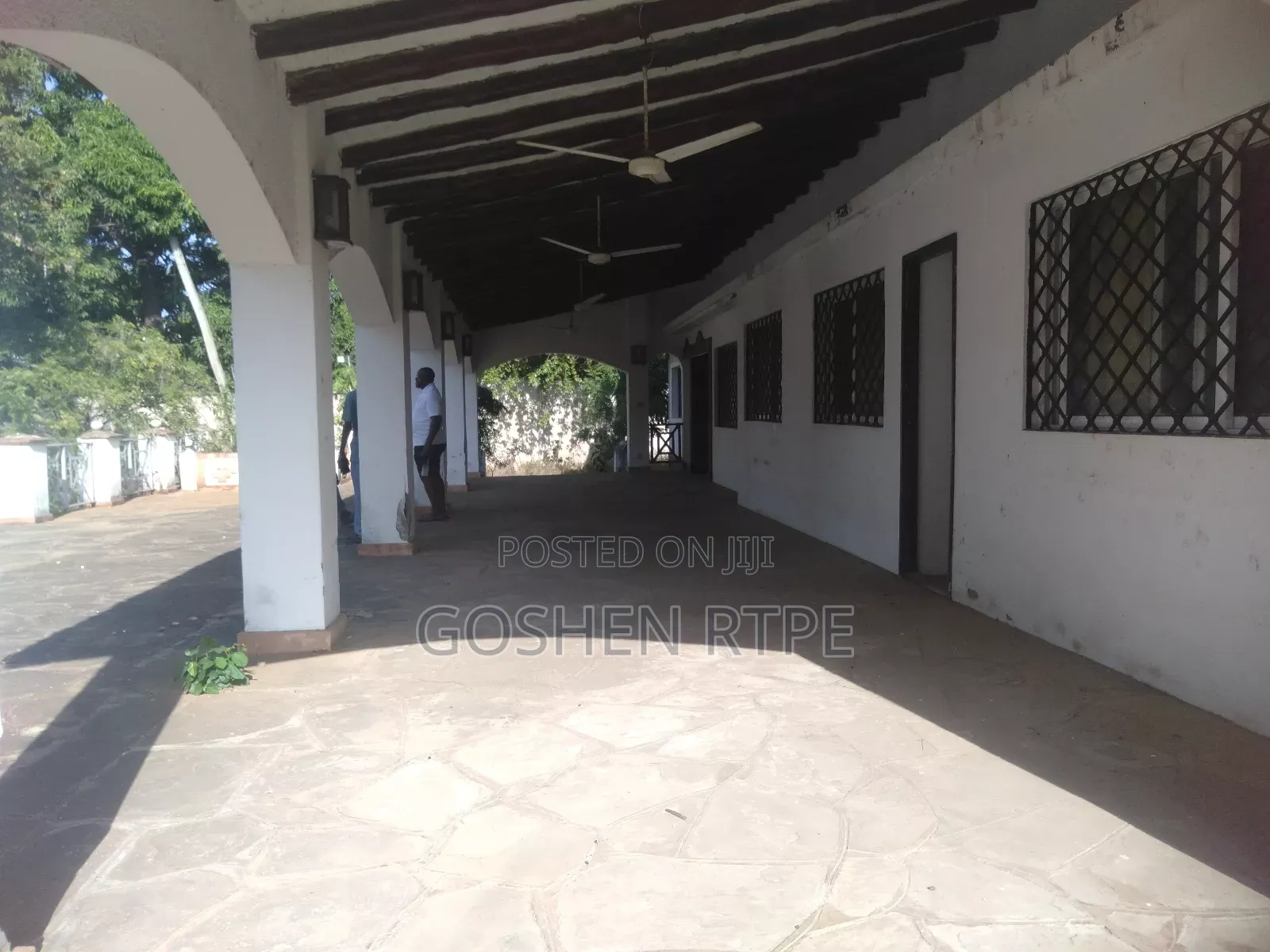3bdrm Bungalow in Nyali for rent