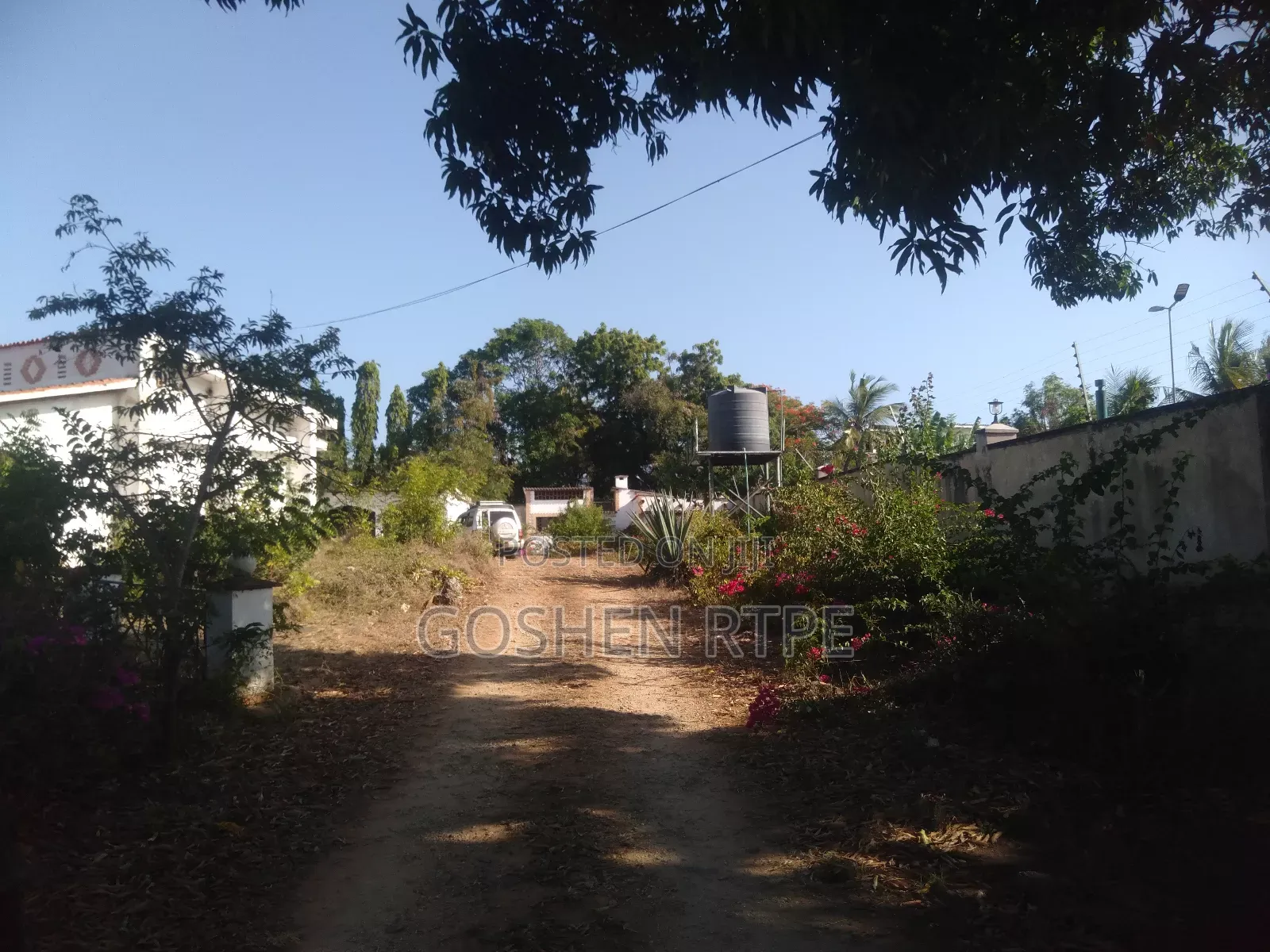 3bdrm Bungalow in Nyali for rent
