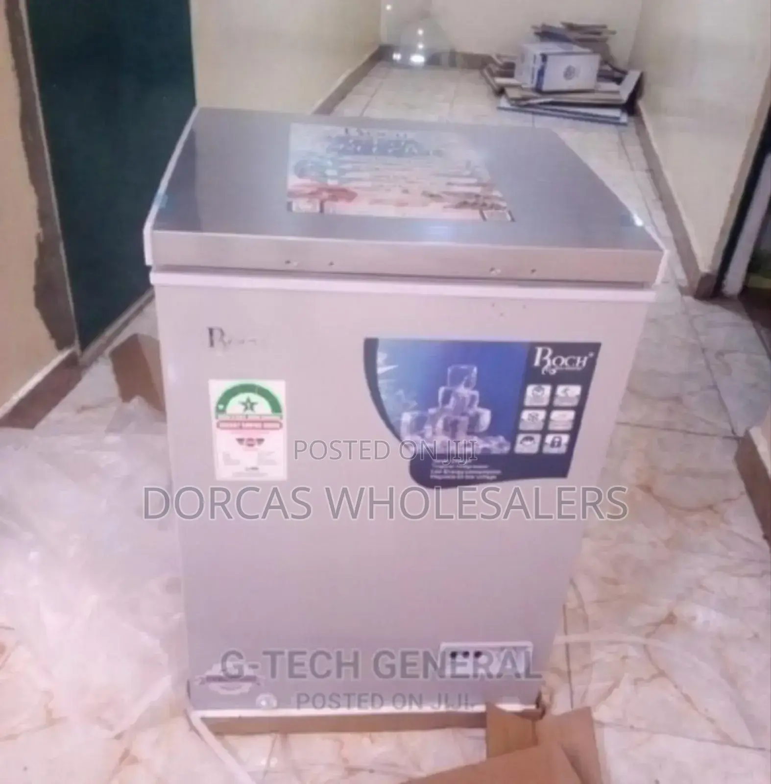 Colour White New Roch 95l Freezer