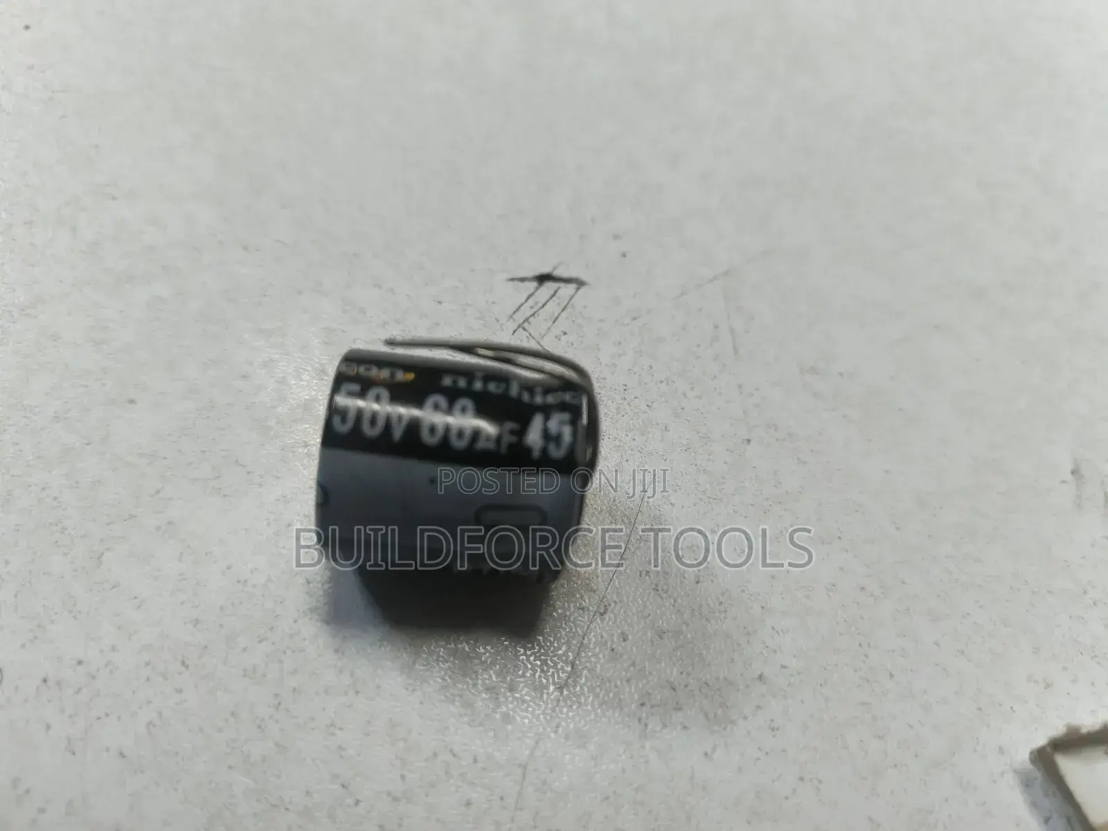 Running Capacitor 68uf - 450 V