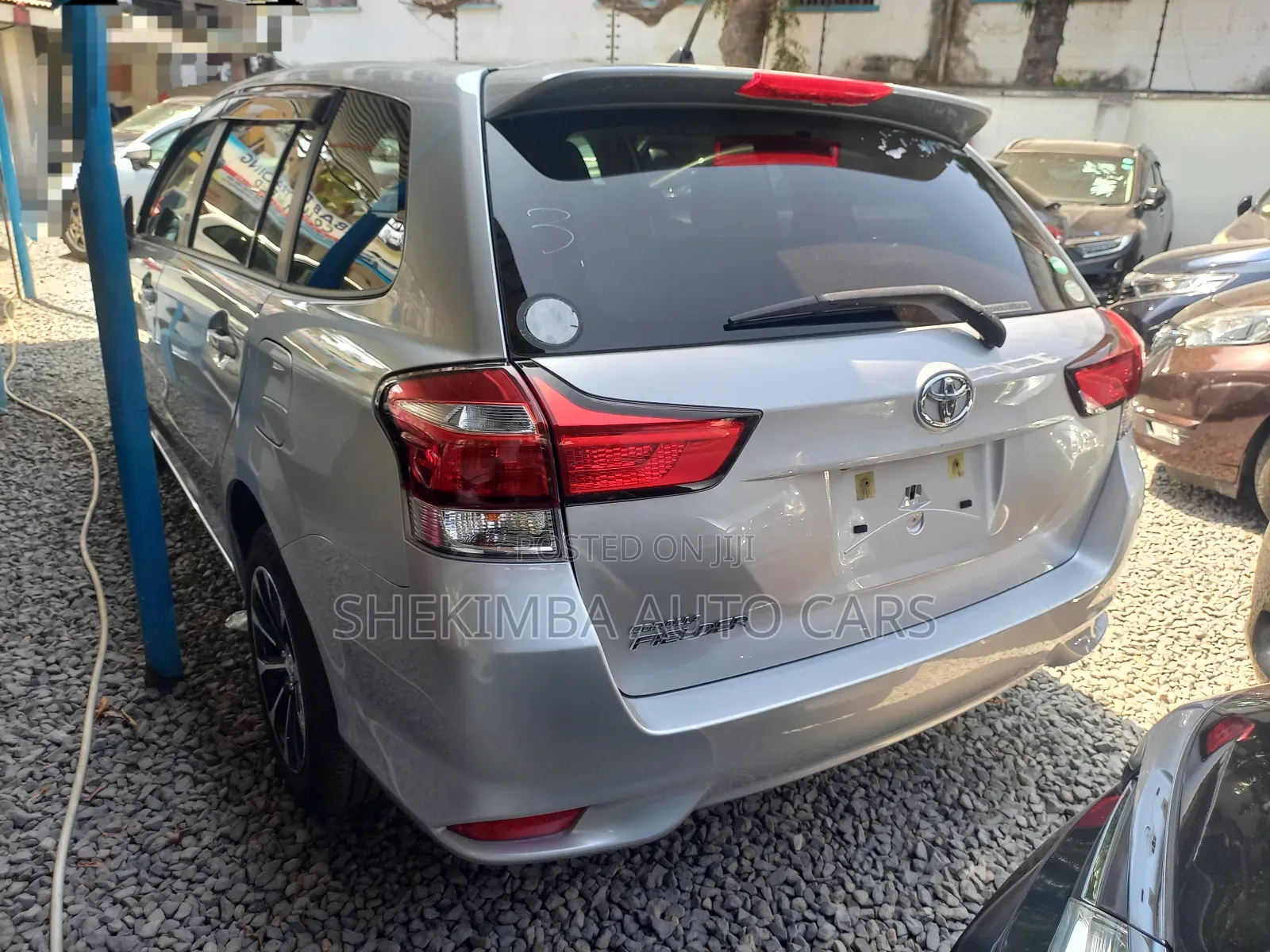Toyota Corolla Fielder 2019 Silver