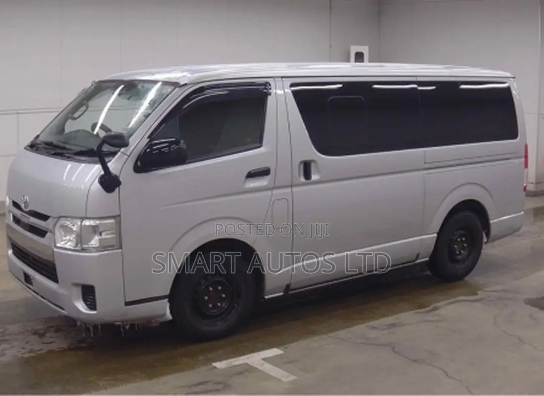 Toyota HiAce 2020 Silver