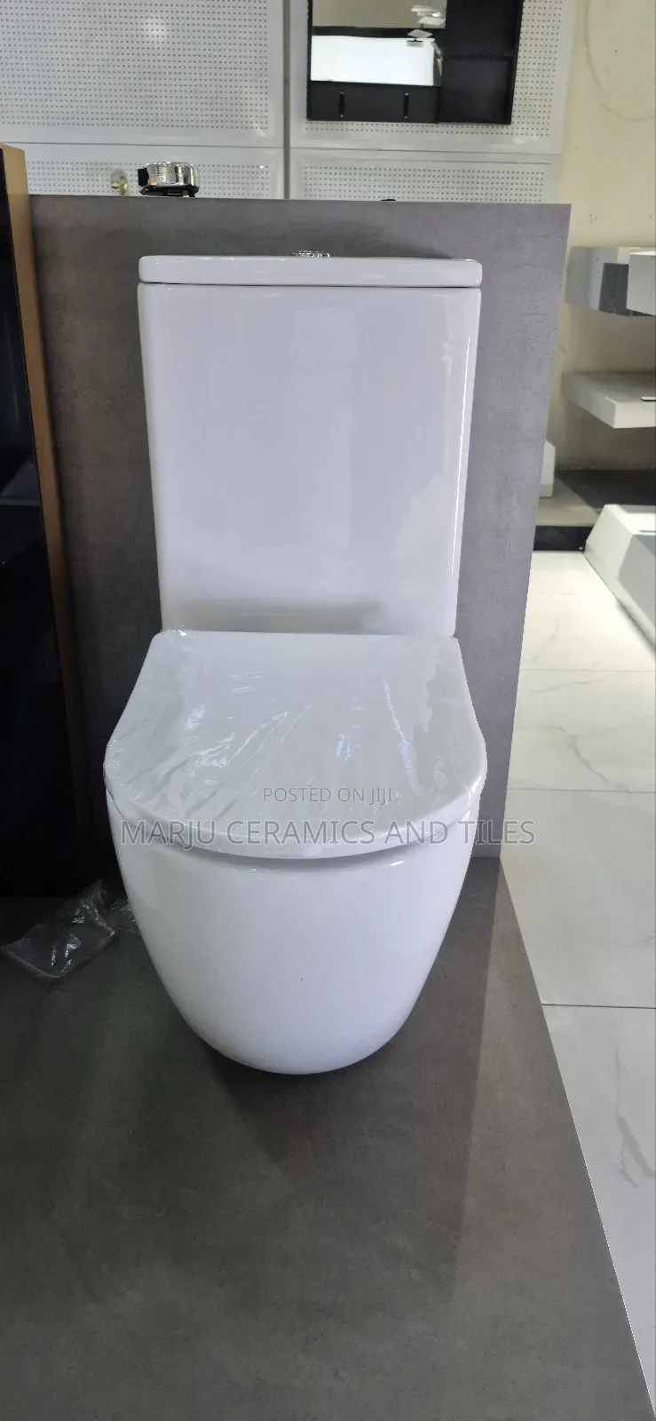 2 Piece Round Shape Toilet