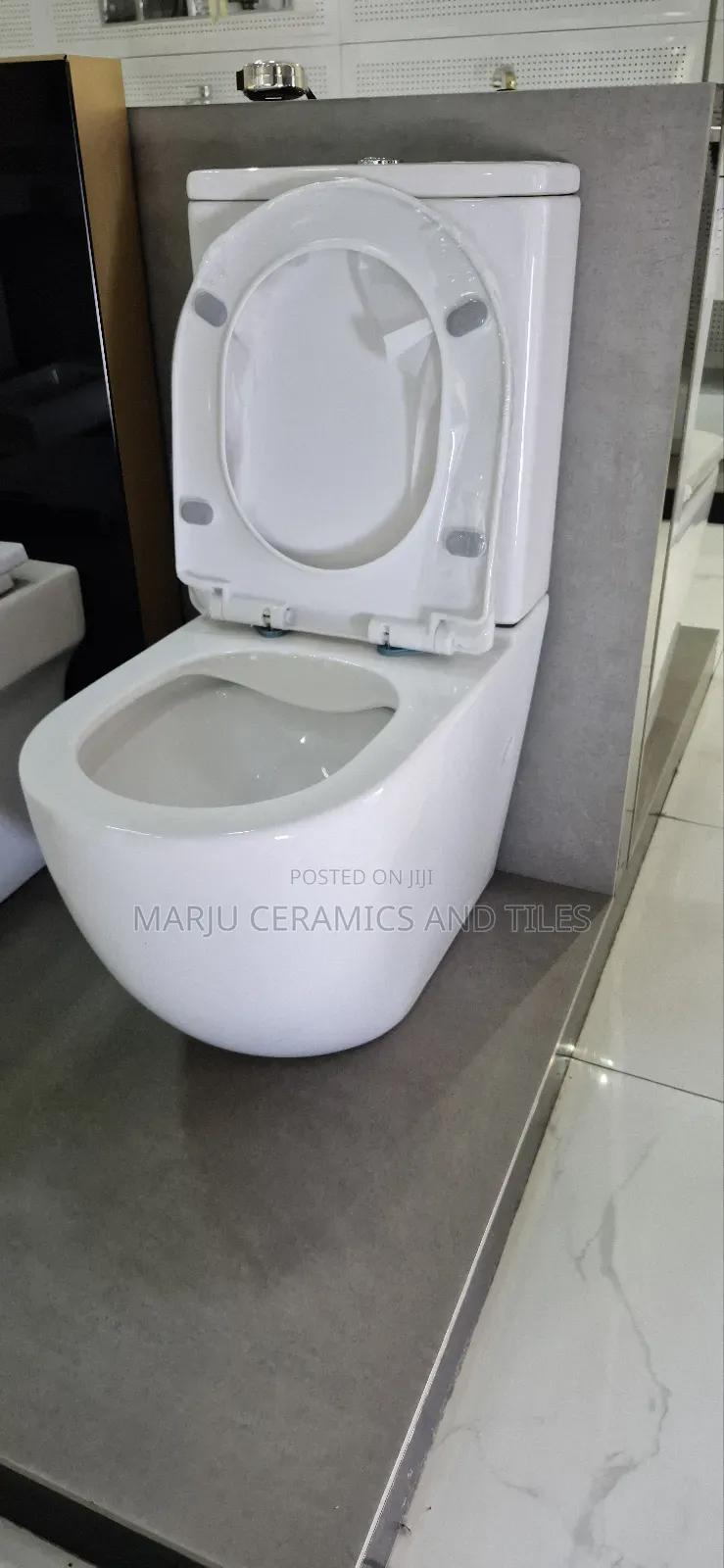 2 Piece Round Shape Toilet