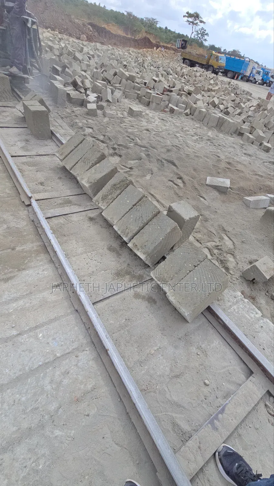 Machine-cut Stones Ndarugo