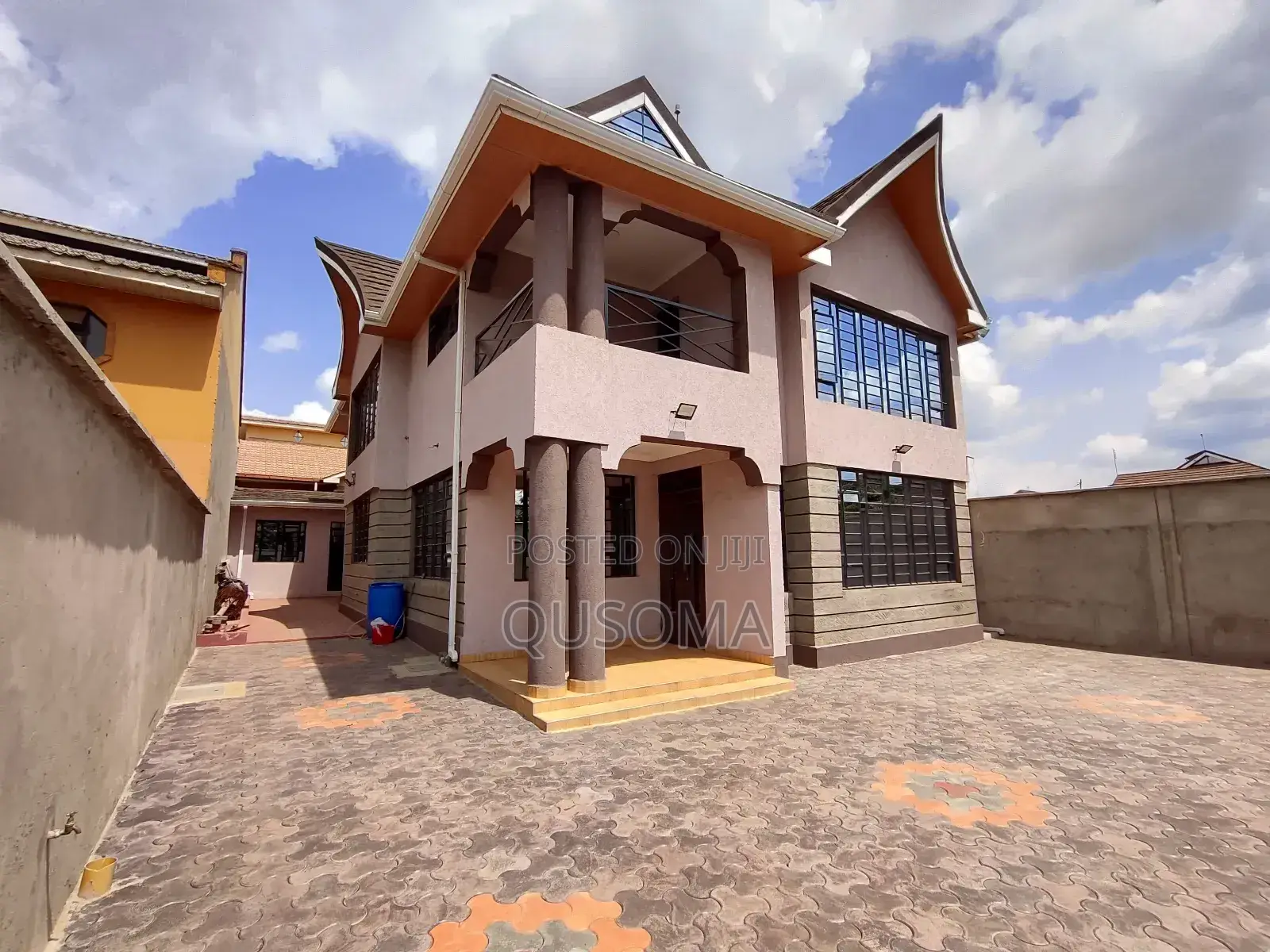 4bdrm House in Membley Estate for sale