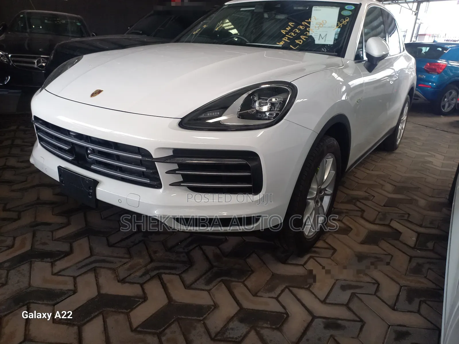 Porsche Cayenne 2019 White