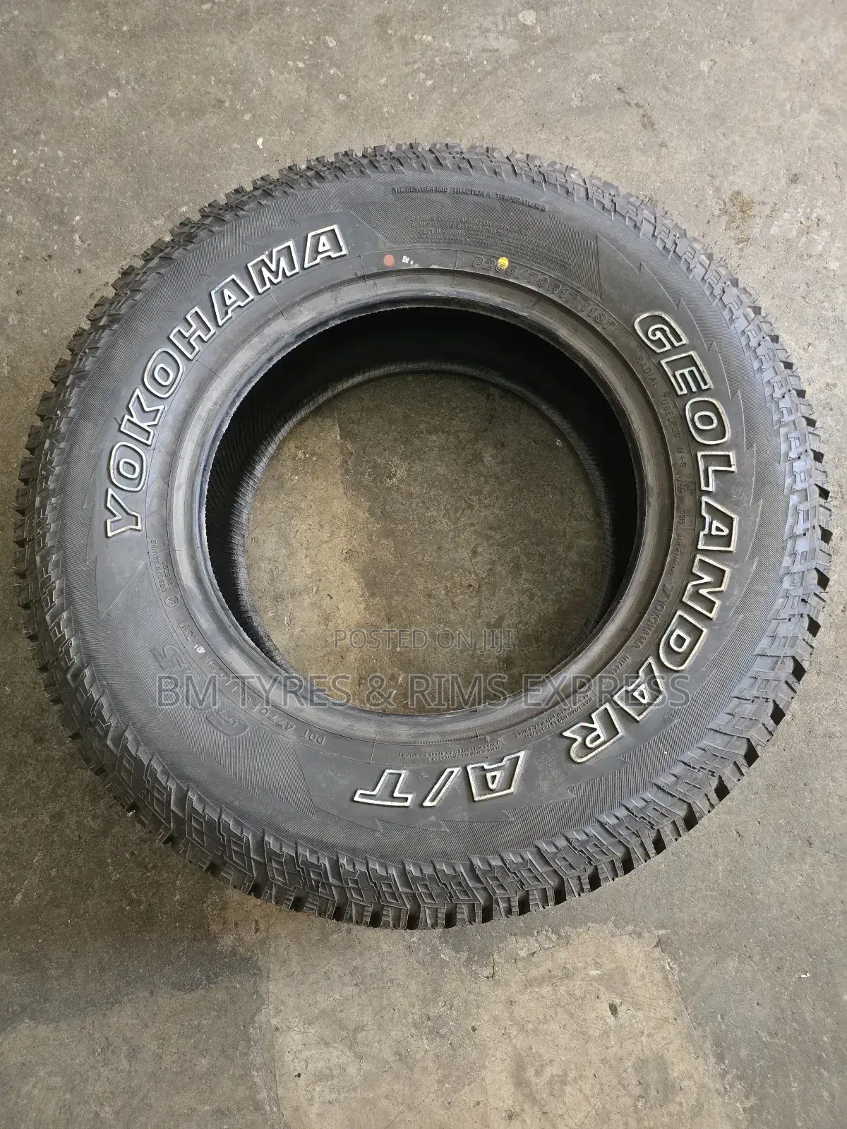 265 /70 R17 Yokohama Tyres (All Terrein)