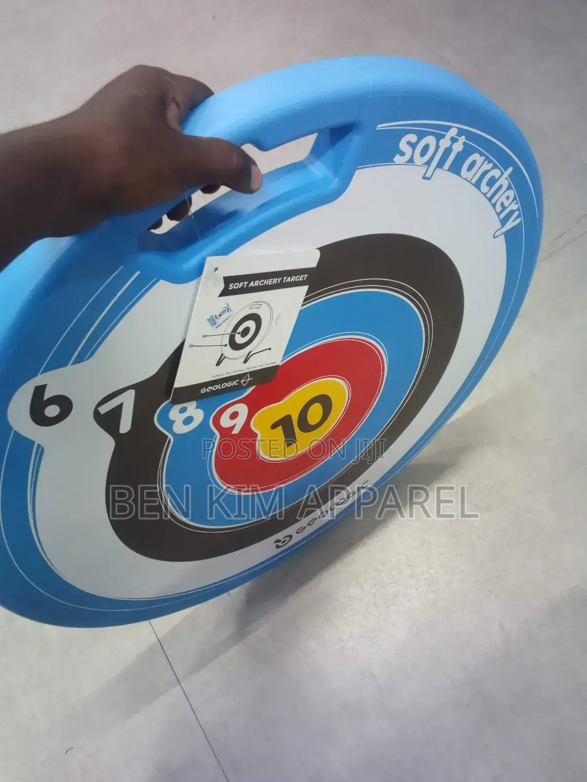 Free Standing Hard Plastic Archery Target for Suction Cup Arrows