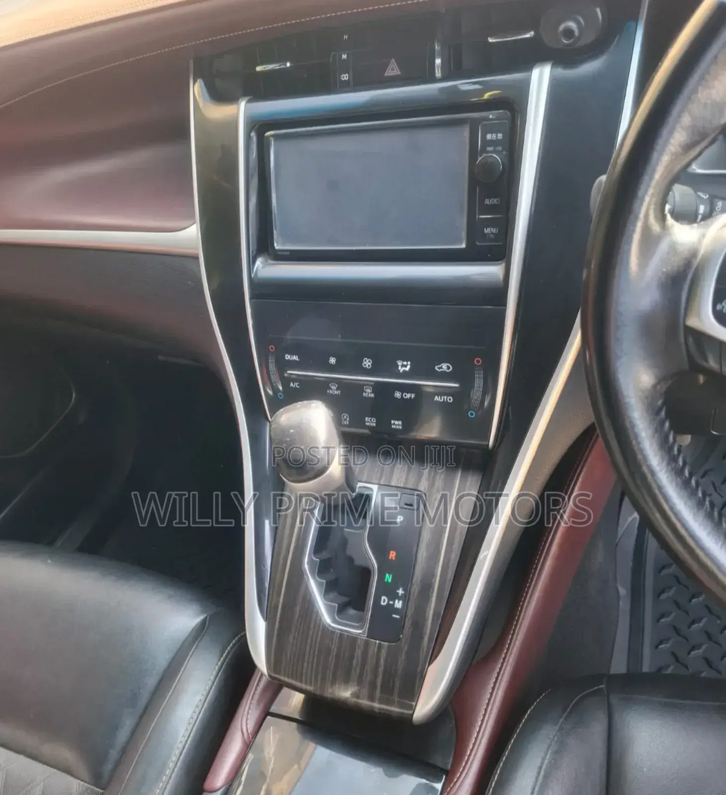 Toyota Harrier 2.0 4WD 2015 Maroon