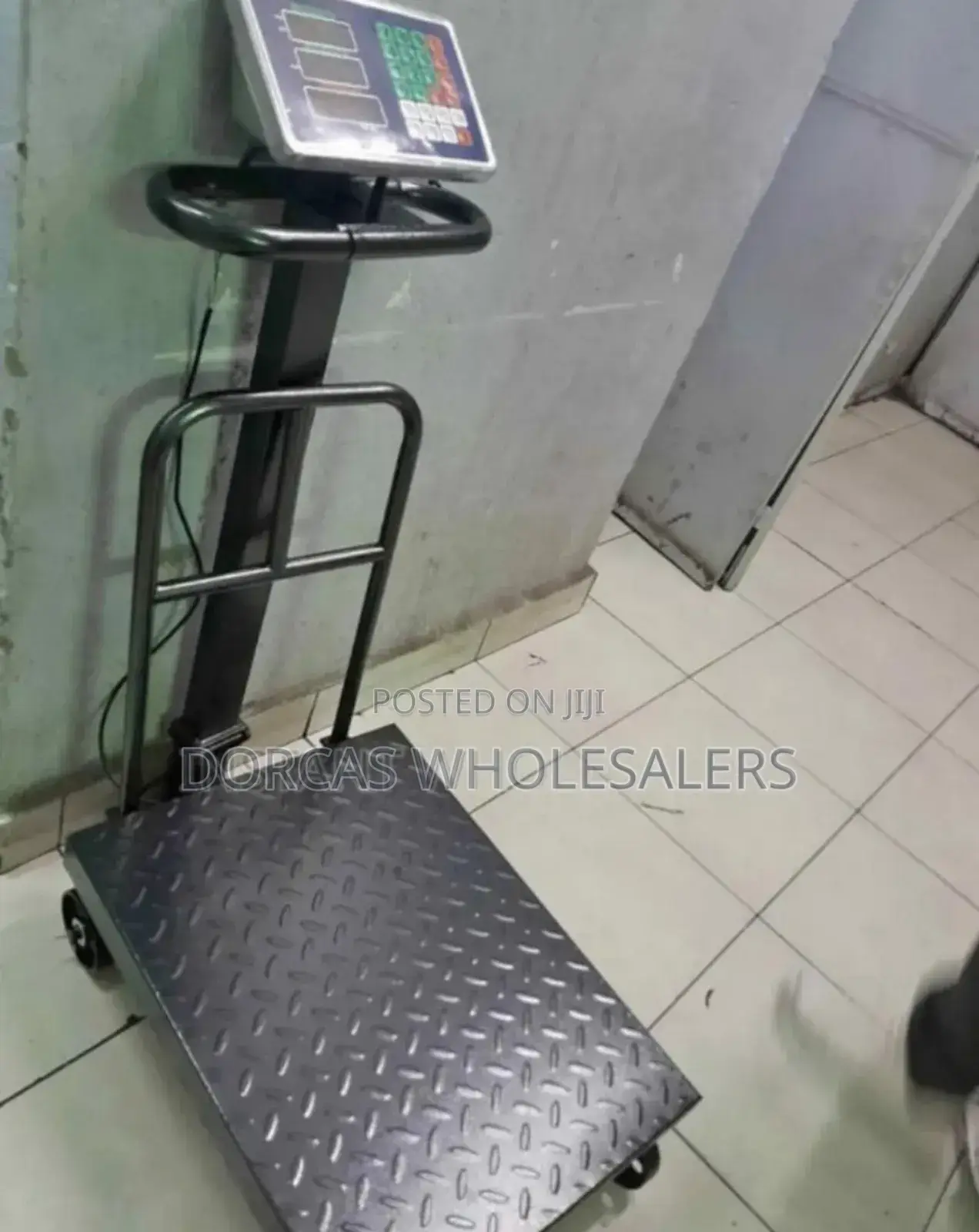 Commercial. New 600kgs Platform Scale