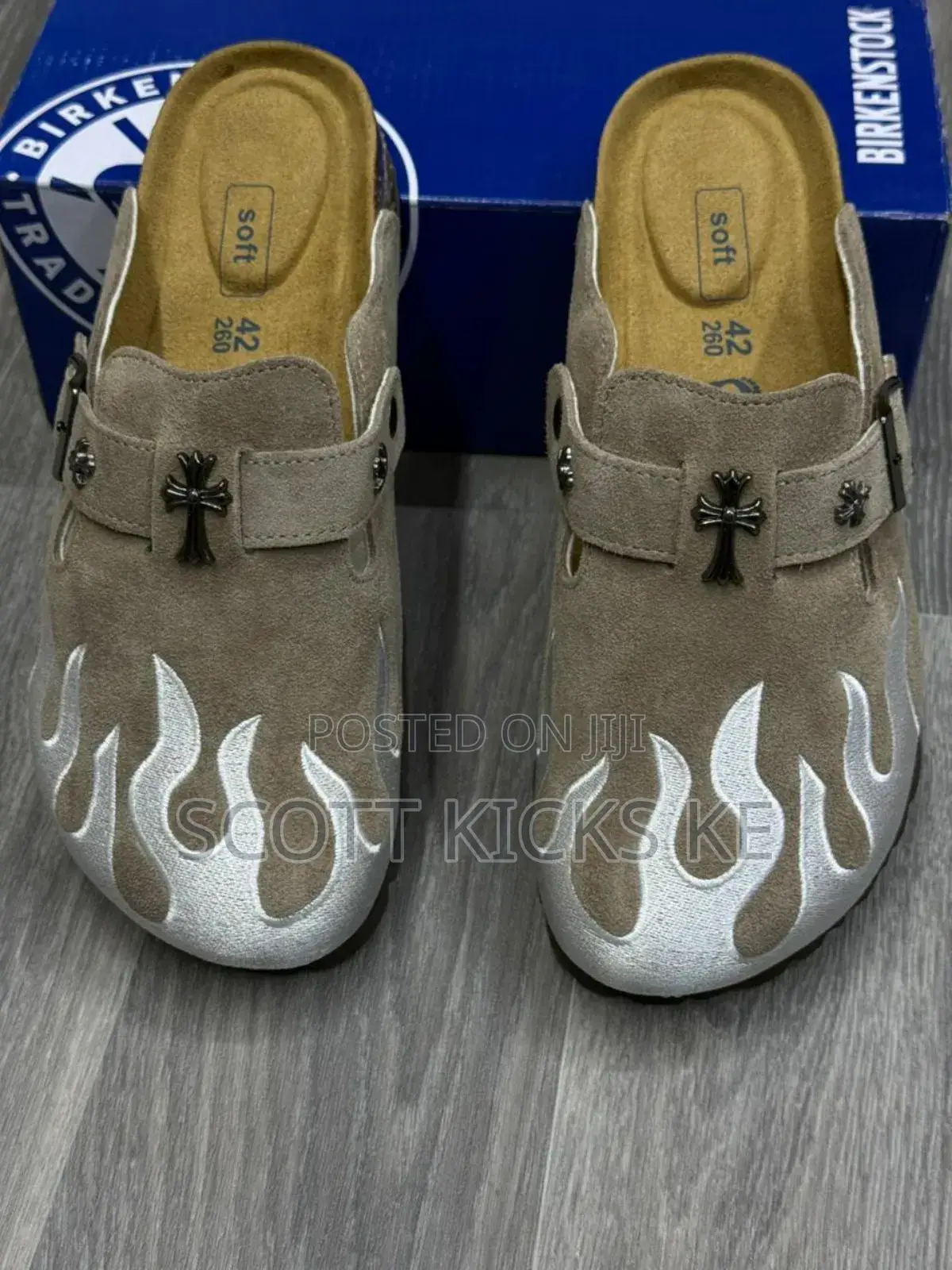 Customized Unisex Clogs